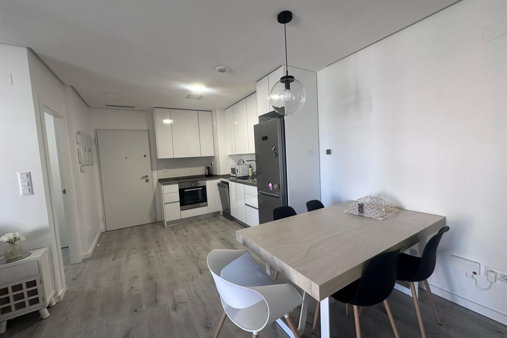 Resale - Apartment - Orihuela Costa - Villamartin