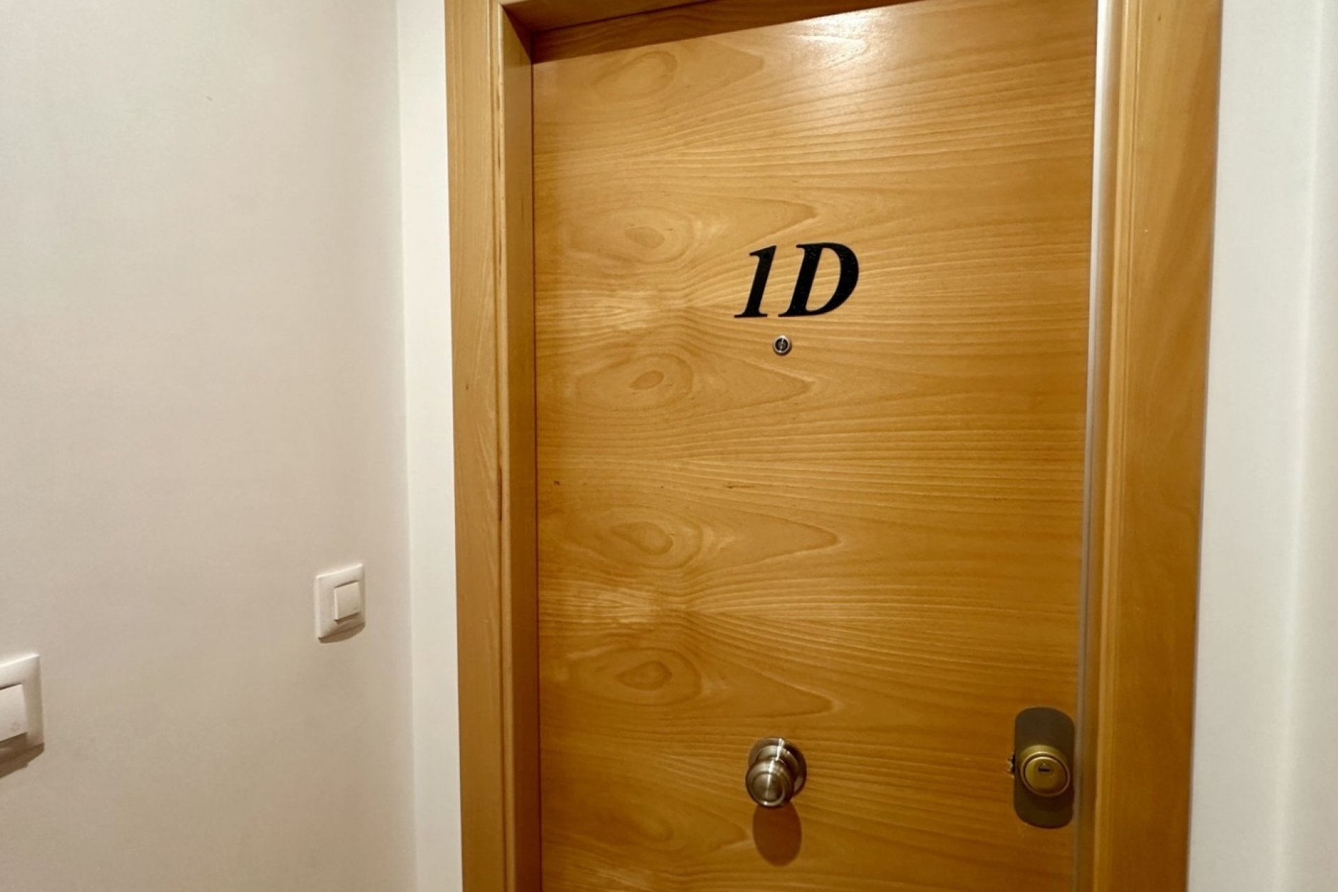 Resale - Apartment - San Miguel de Salinas