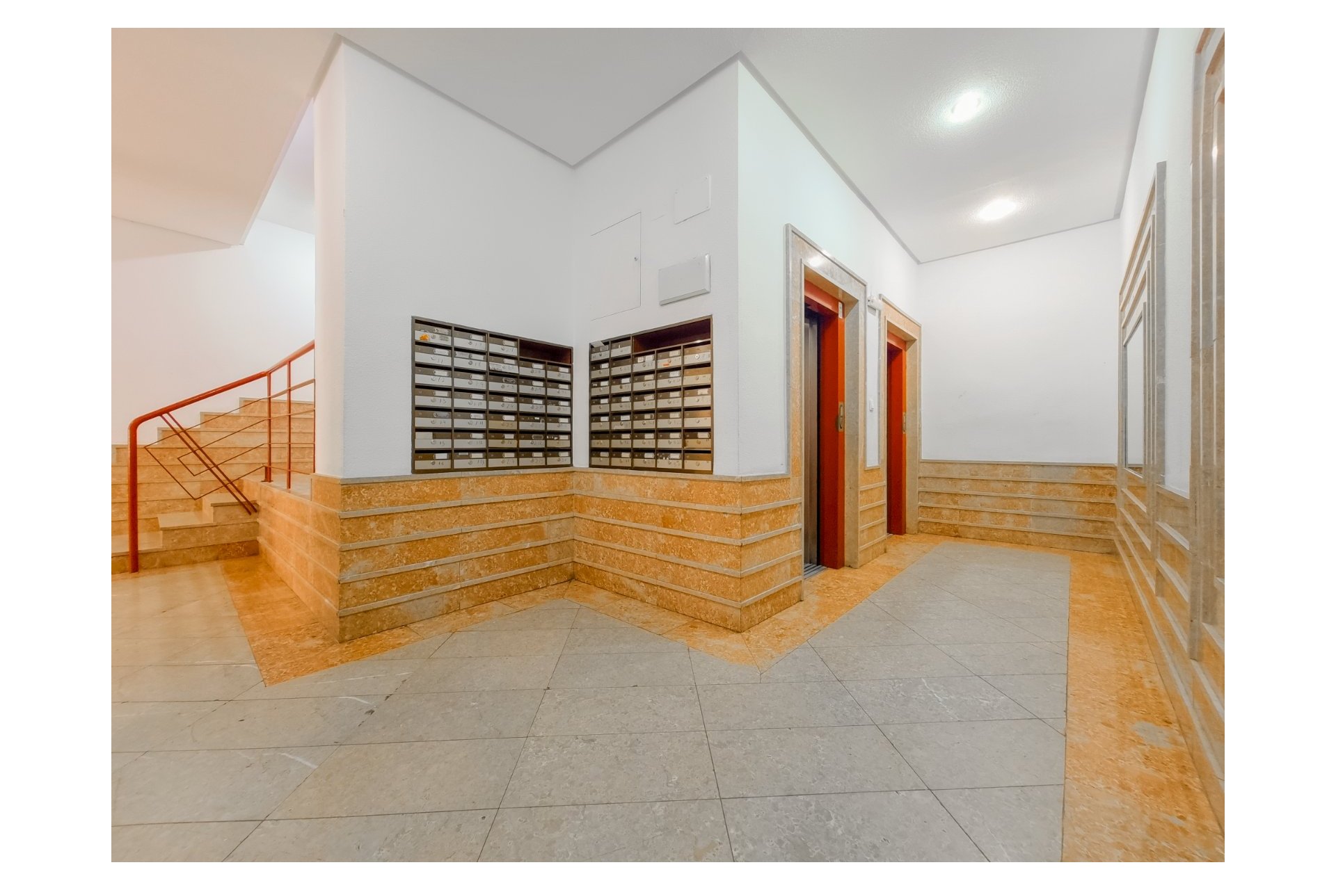 Resale - Apartment - Top Floor Apartment - Torrevieja - Habaneras