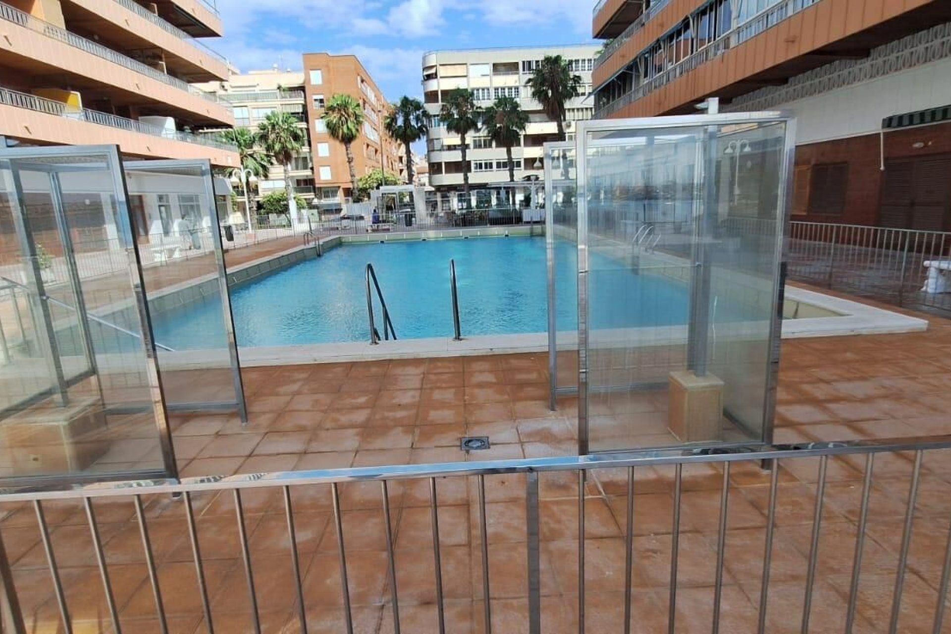 Resale - Apartment - Torrevieja - Acequion