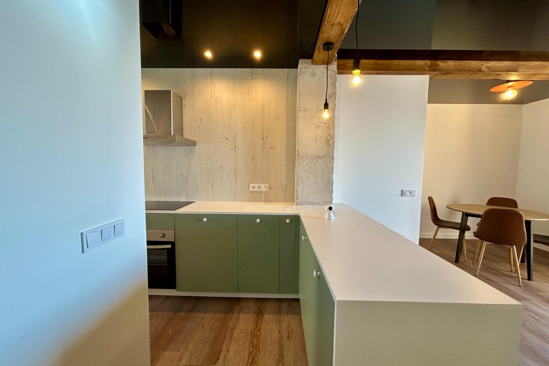 Resale - Apartment - Torrevieja - Acequion