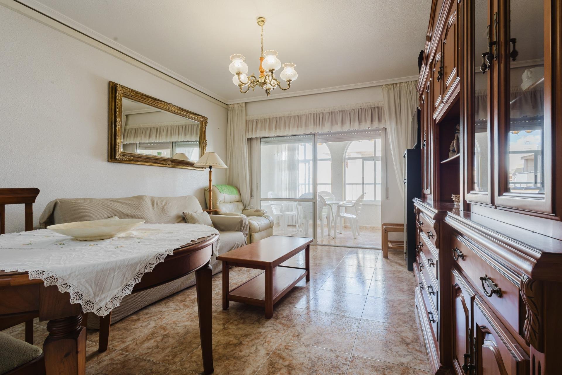 Resale - Apartment - Torrevieja - Acequion