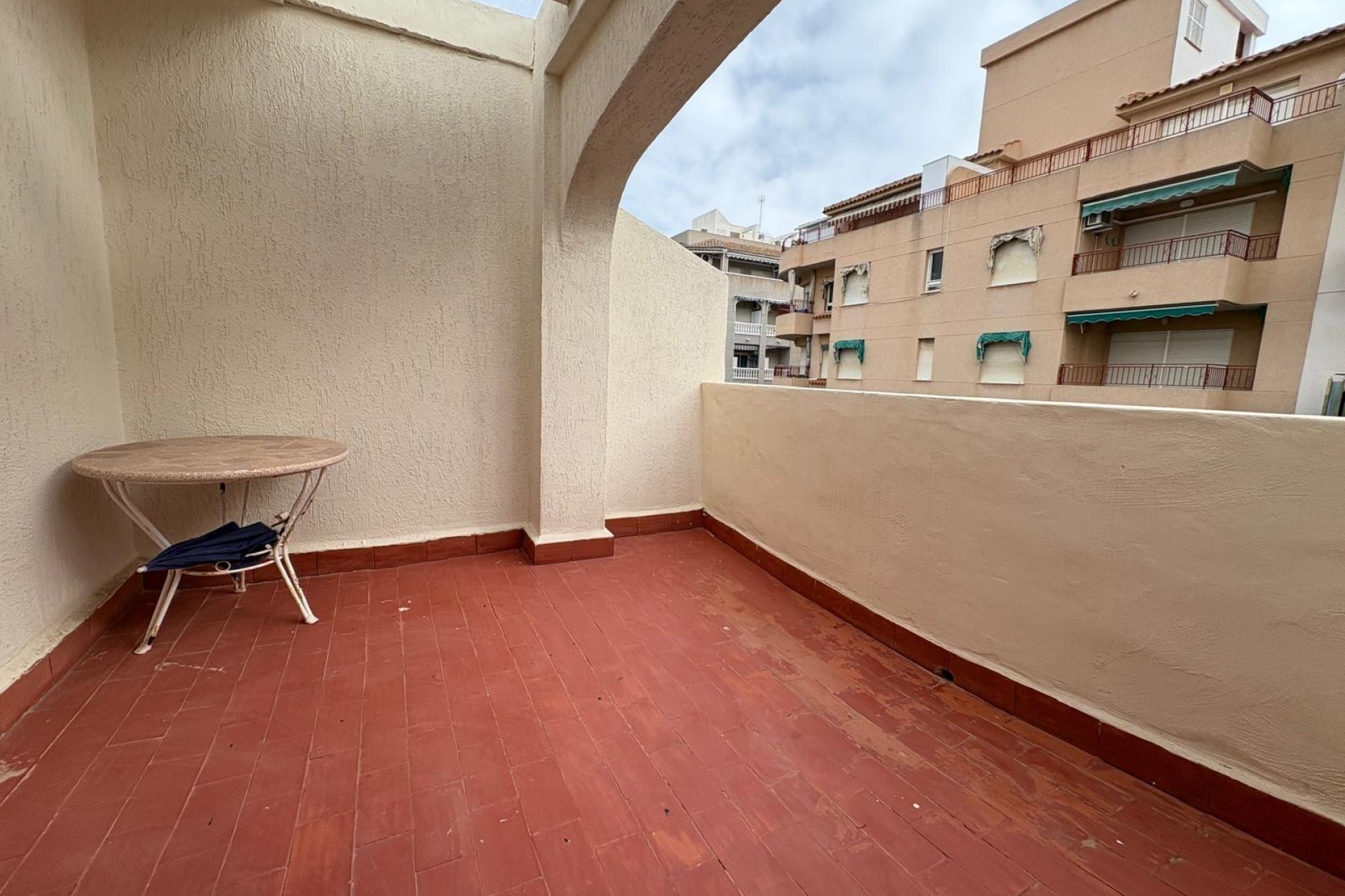 Resale - Apartment - Torrevieja - Acequion