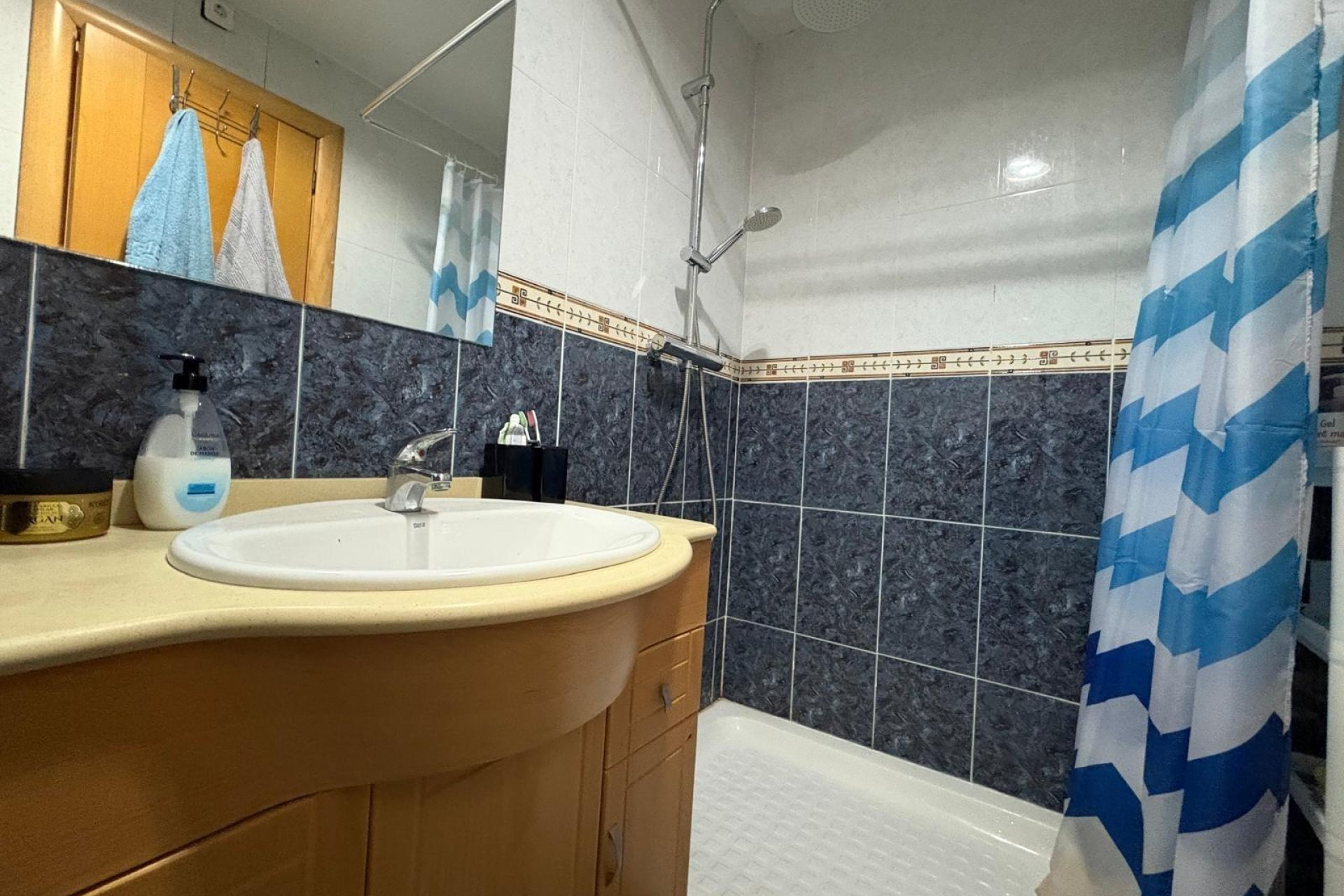 Resale - Apartment - Torrevieja - Acequion