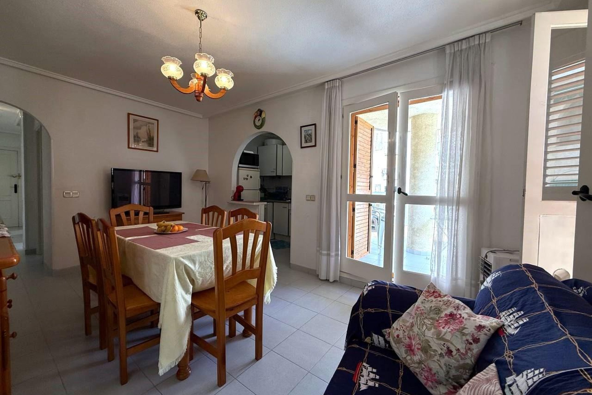 Resale - Apartment - Torrevieja - Acequion