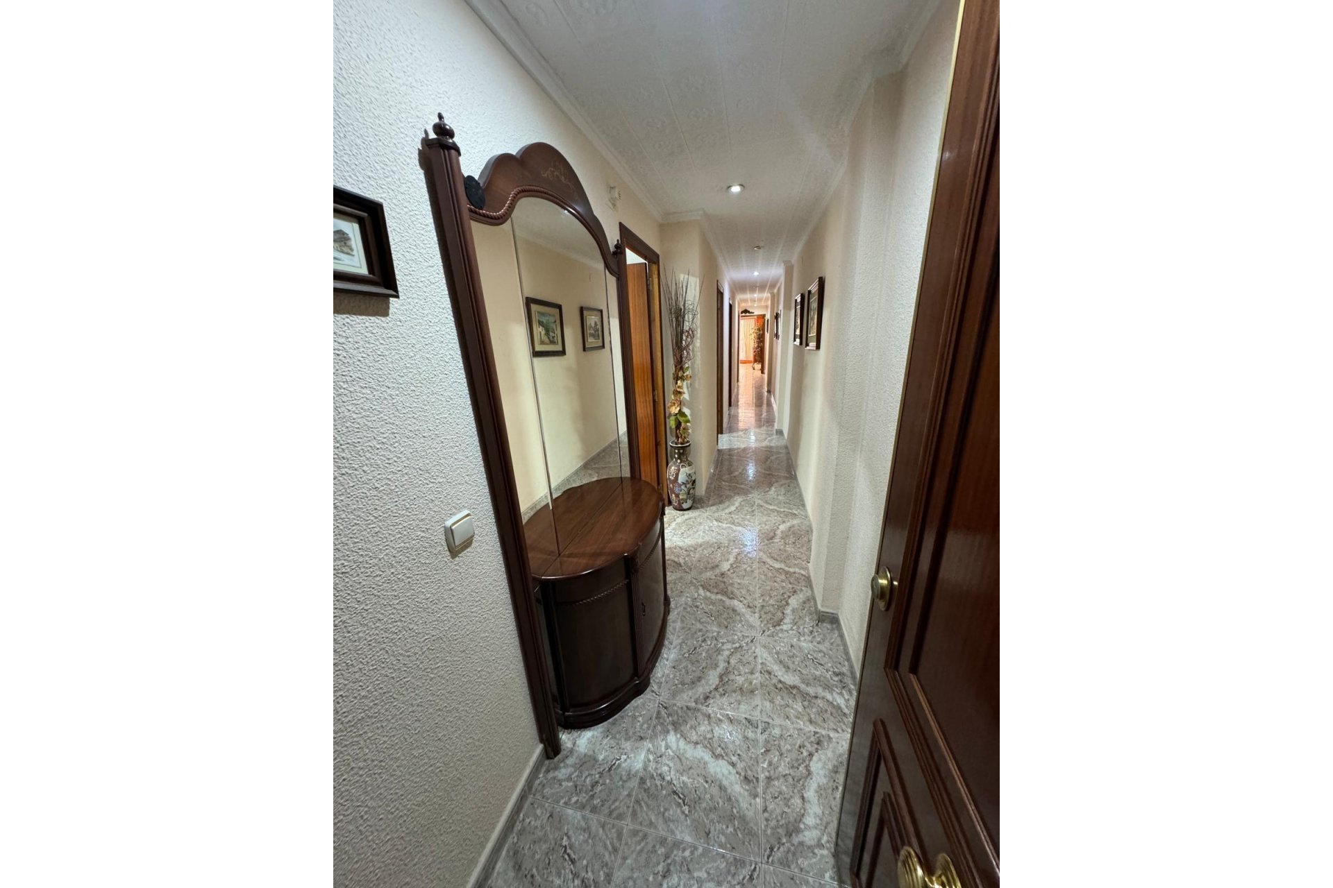 Resale - Apartment - Torrevieja - Acequion