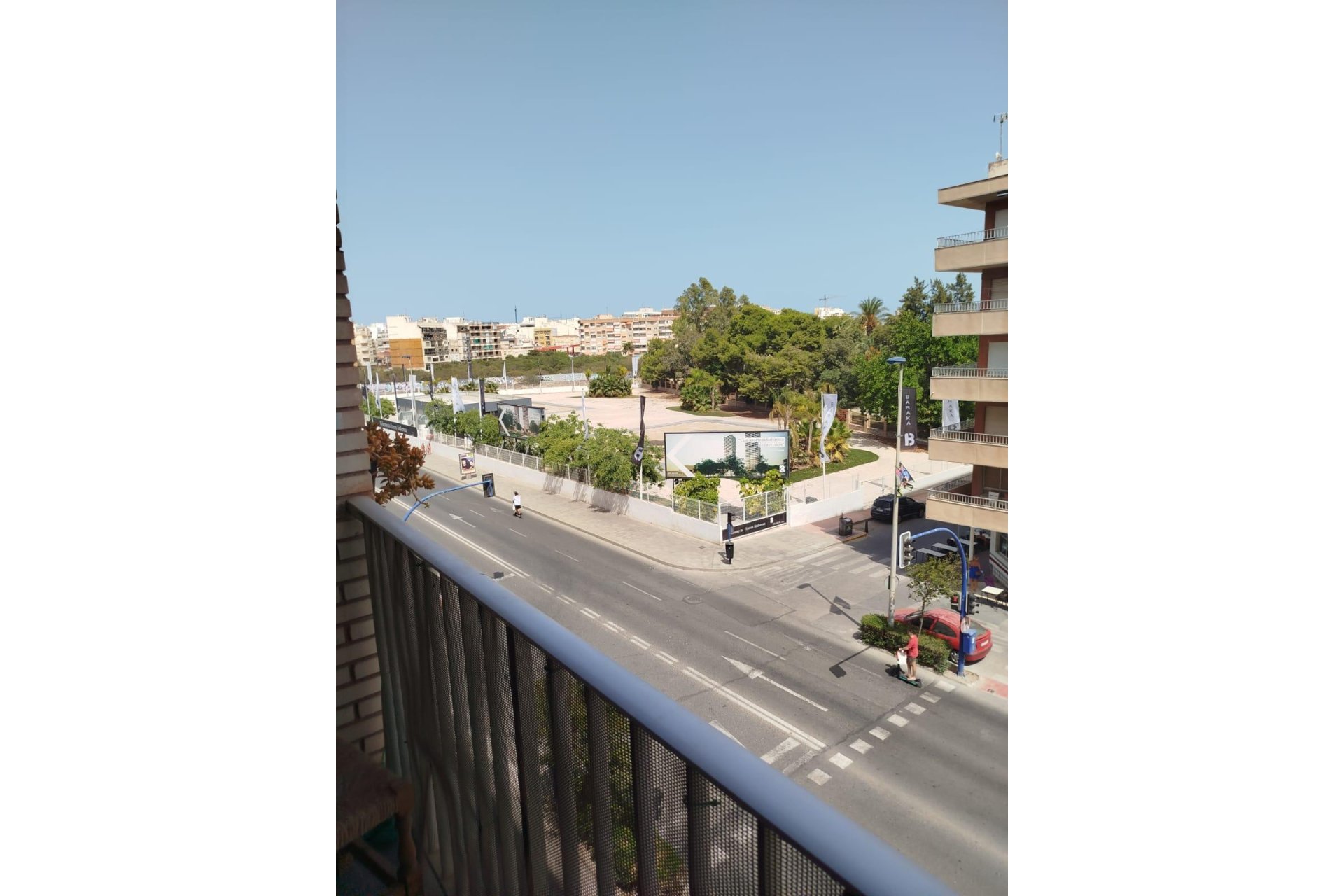 Resale - Apartment - Torrevieja - Acequion