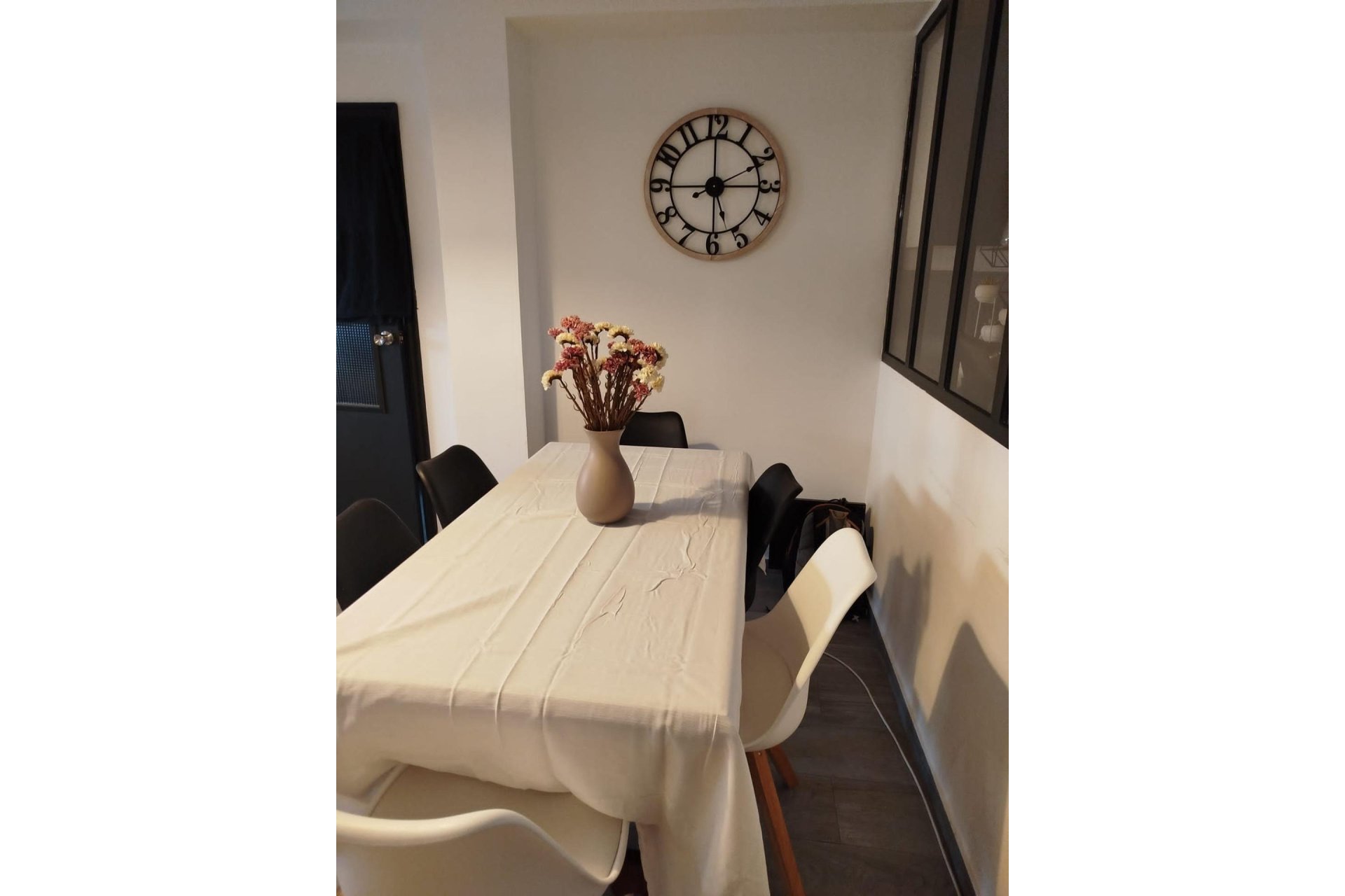 Resale - Apartment - Torrevieja - Acequion