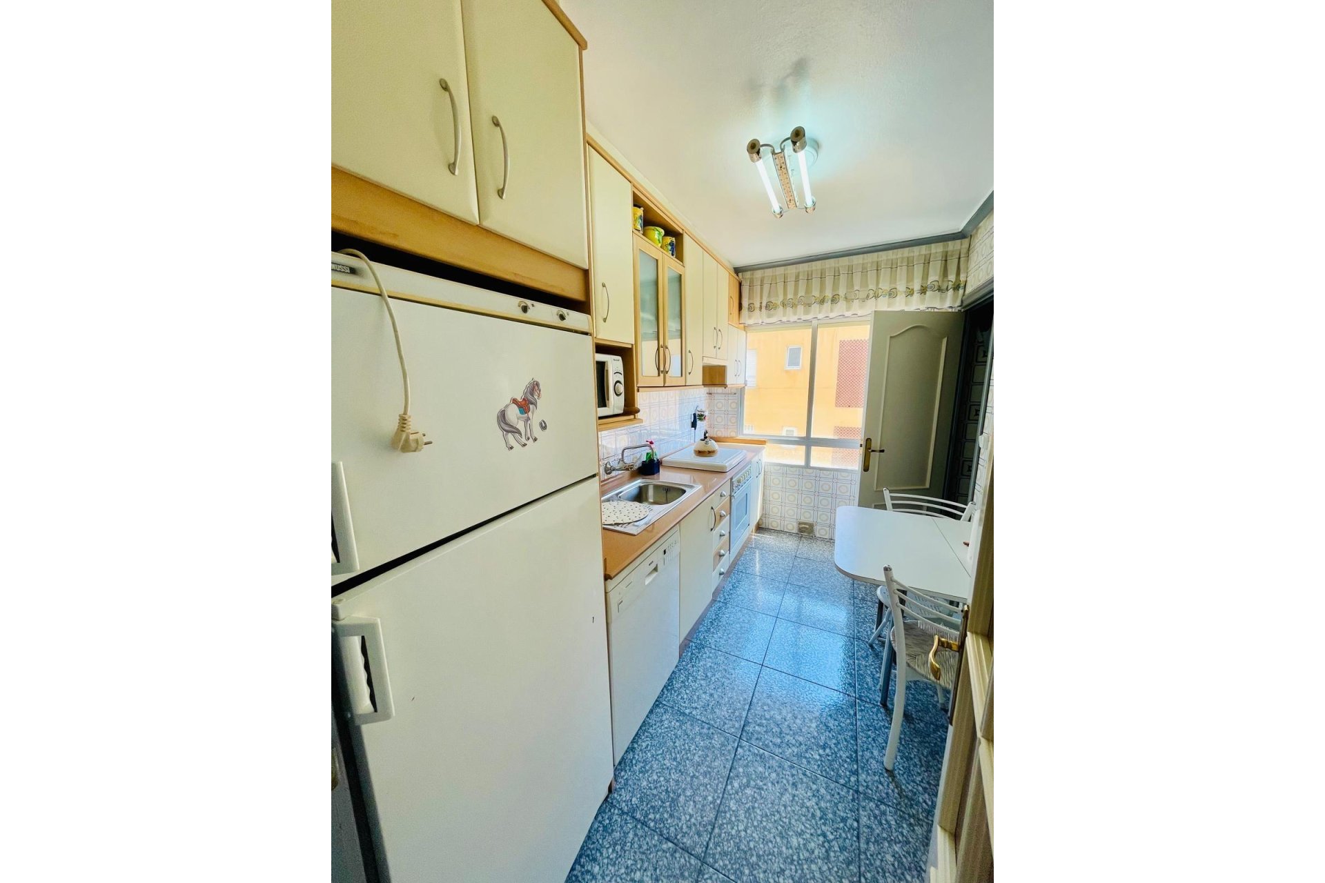 Resale - Apartment - Torrevieja - Acequion