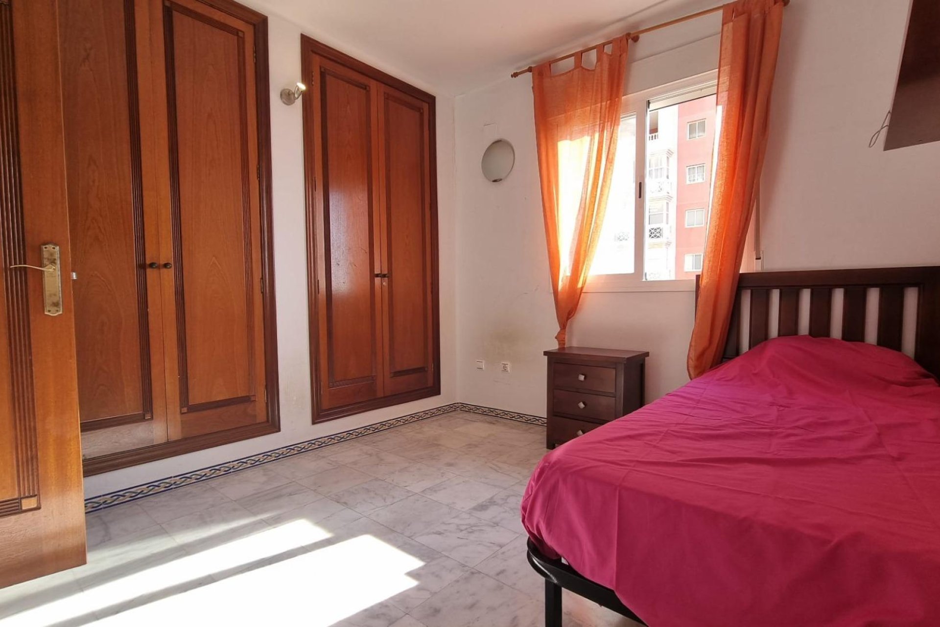 Resale - Apartment - Torrevieja - Aldea del mar