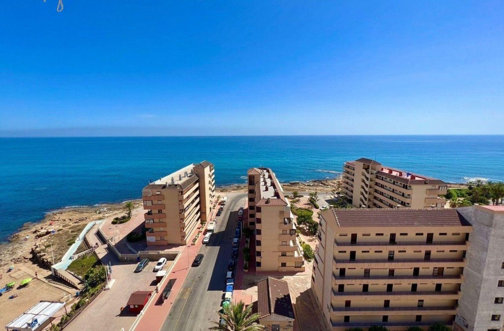 Resale - Apartment - Torrevieja - Cabo cervera
