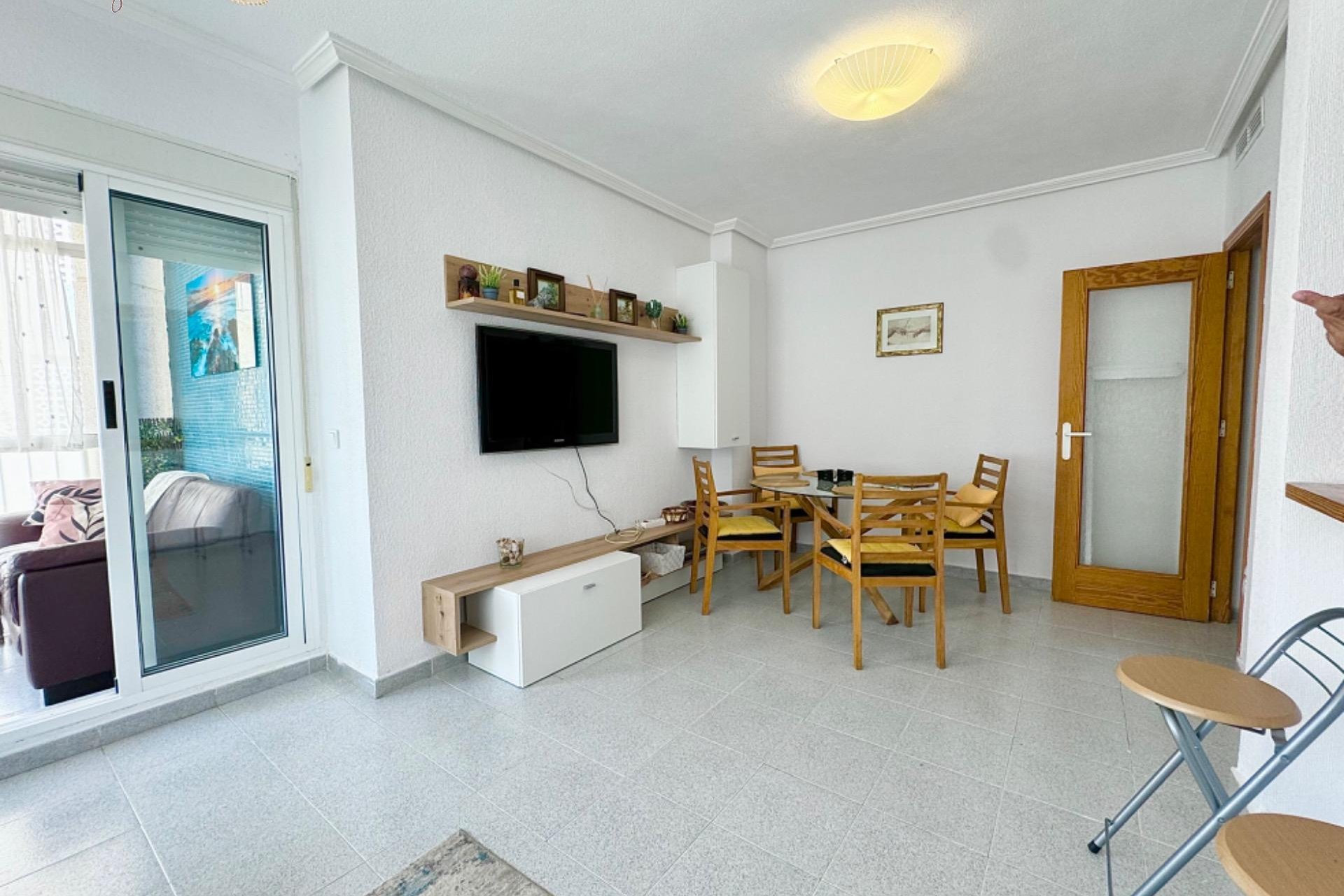 Resale - Apartment - Torrevieja - Cabo cervera