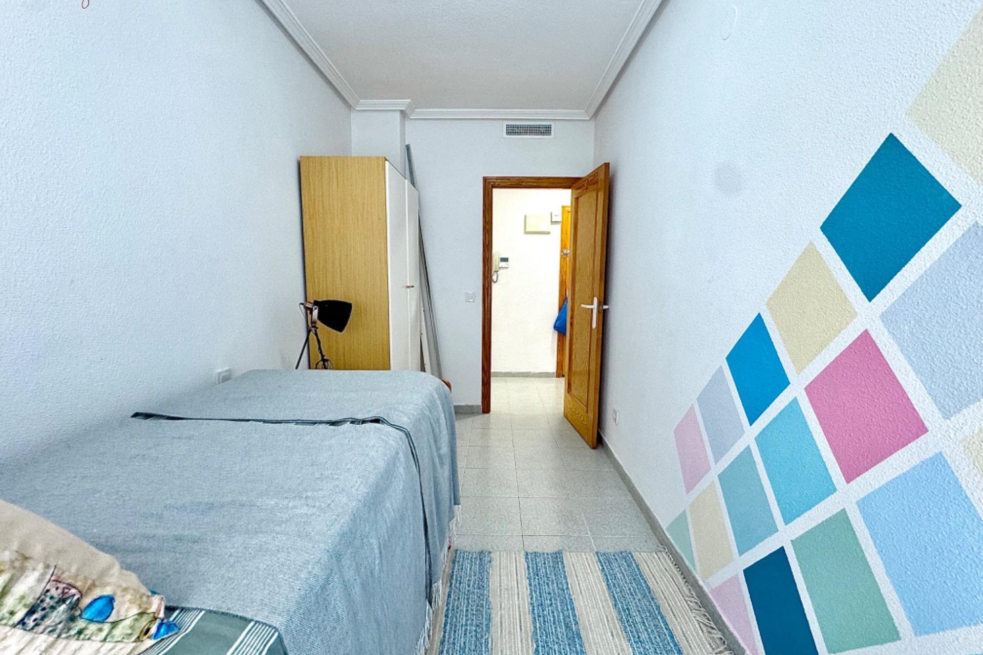 Resale - Apartment - Torrevieja - Cabo cervera