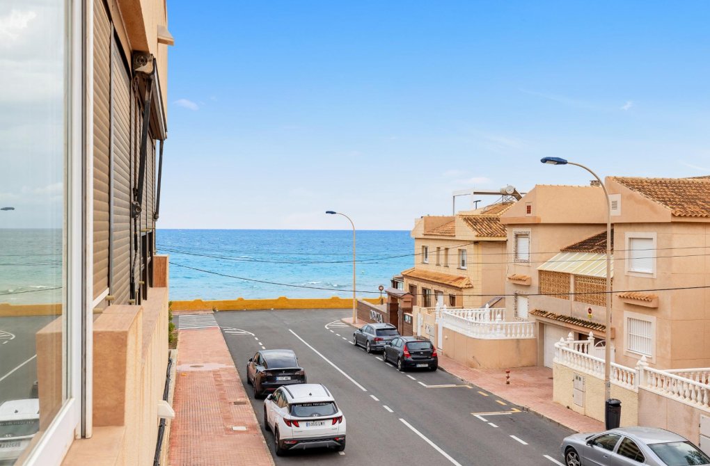 Resale - Apartment - Torrevieja - Cabo cervera