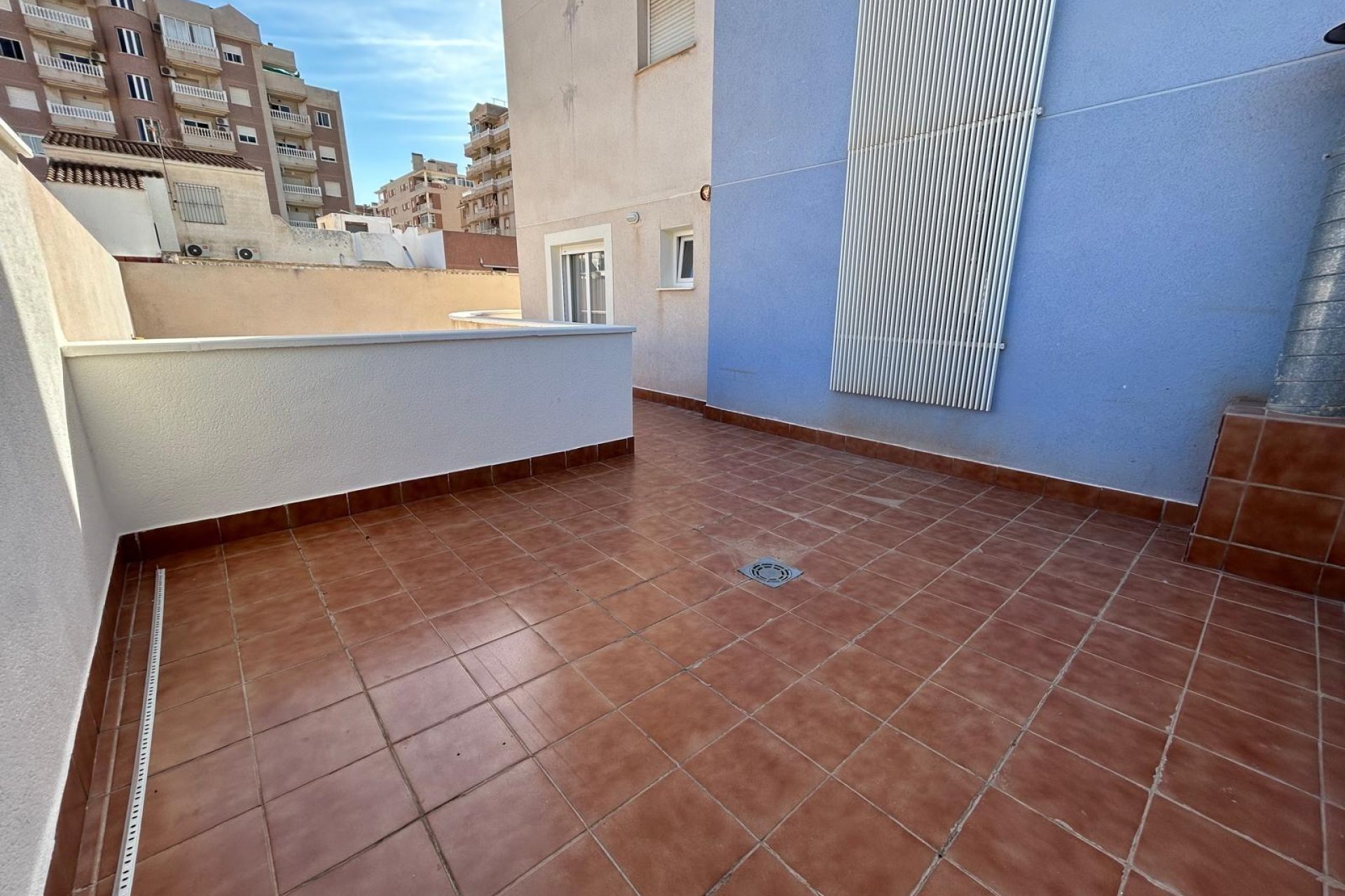 Resale - Apartment - Torrevieja - Calas blanca