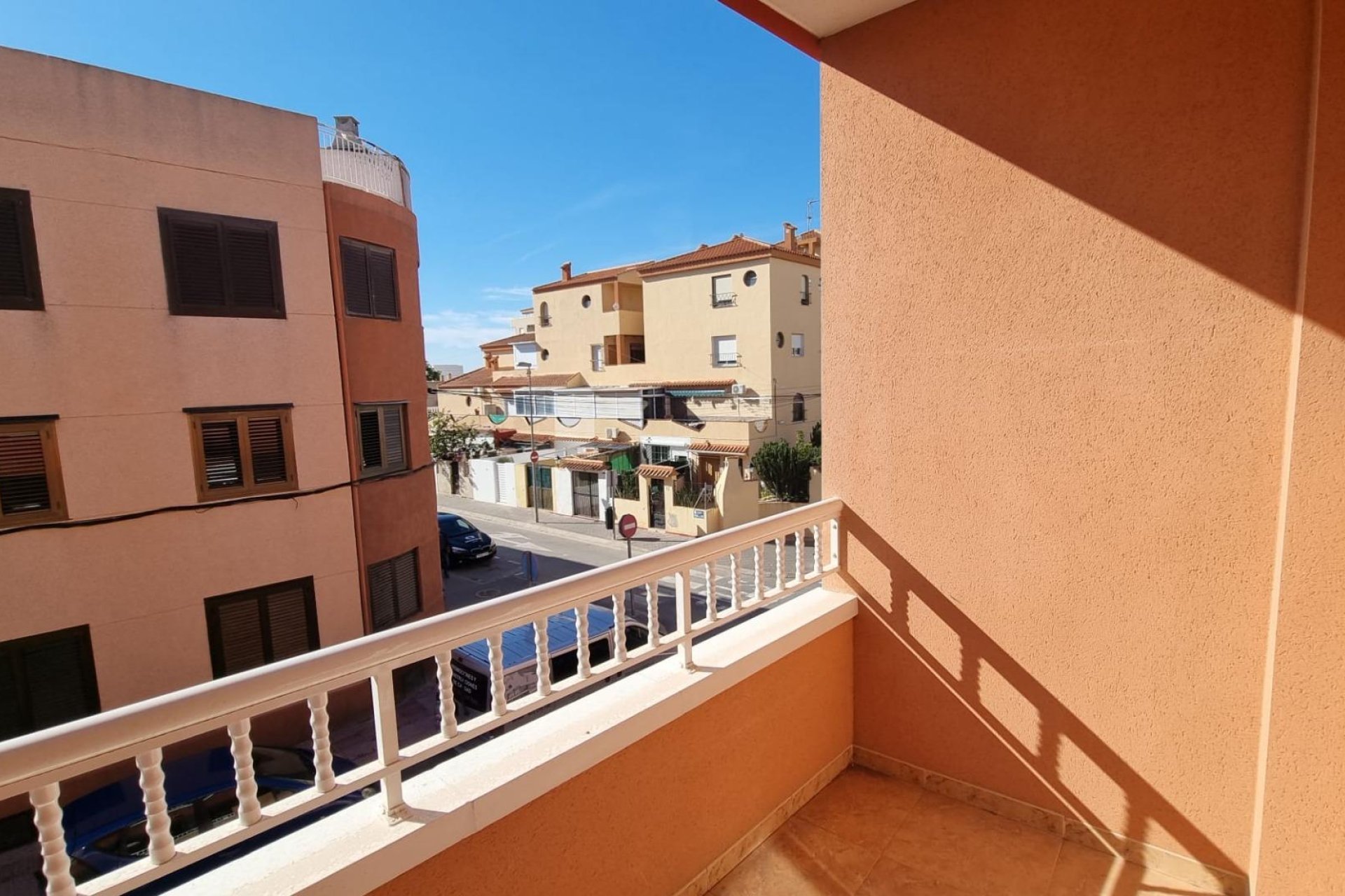 Resale - Apartment - Torrevieja - Calas blanca