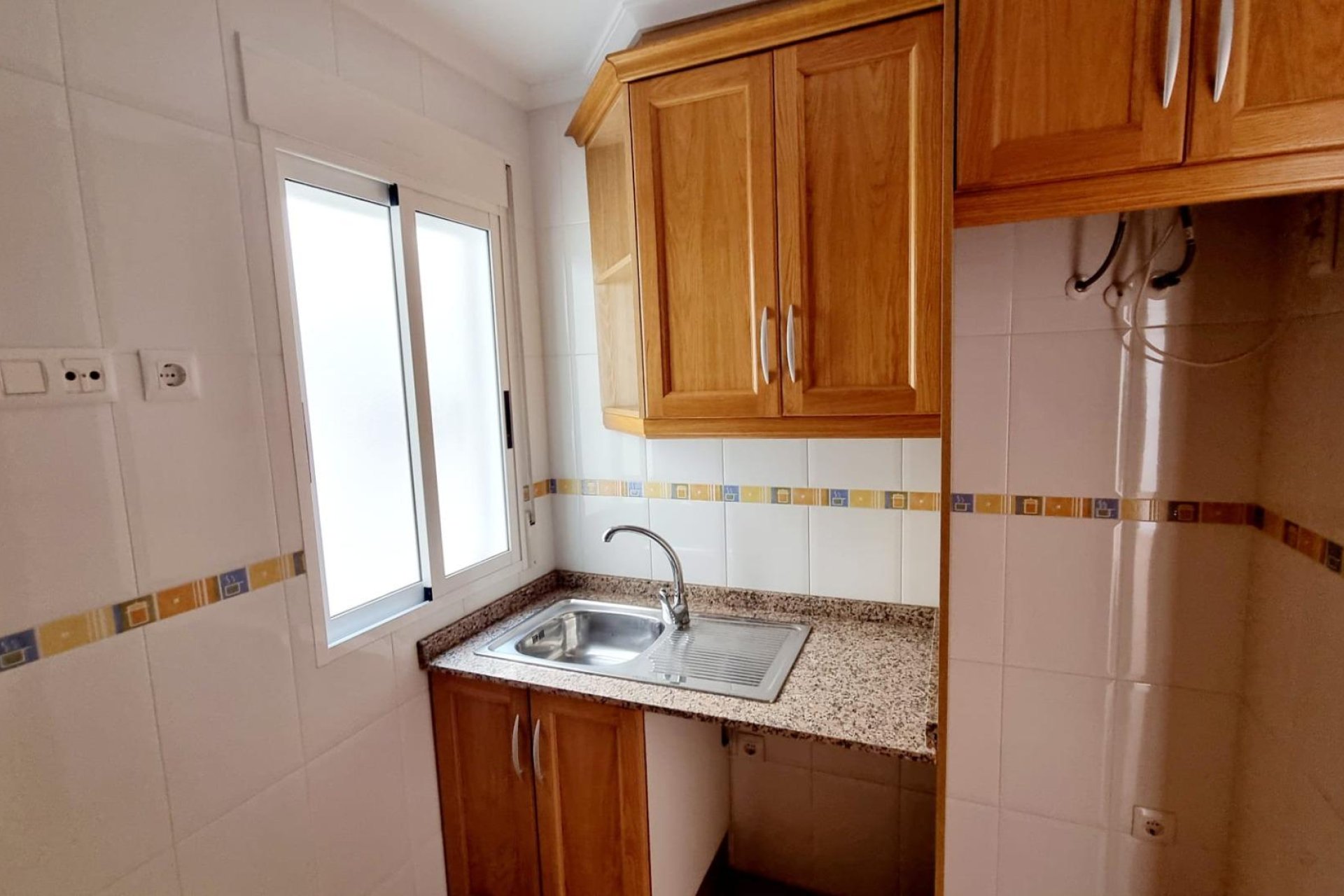 Resale - Apartment - Torrevieja - Calas blanca