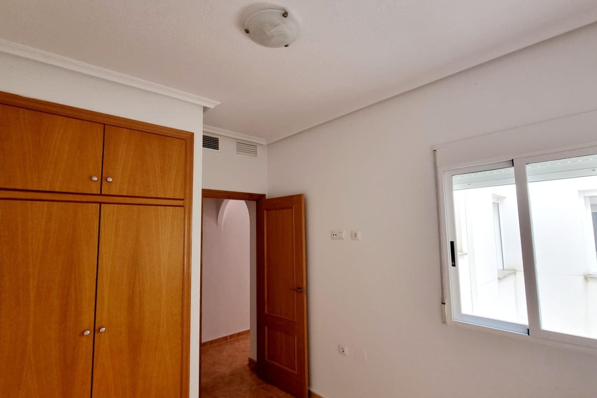 Resale - Apartment - Torrevieja - Calas blanca