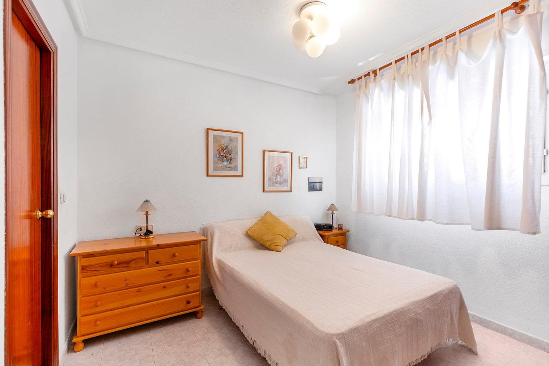 Resale - Apartment - Torrevieja - Centro