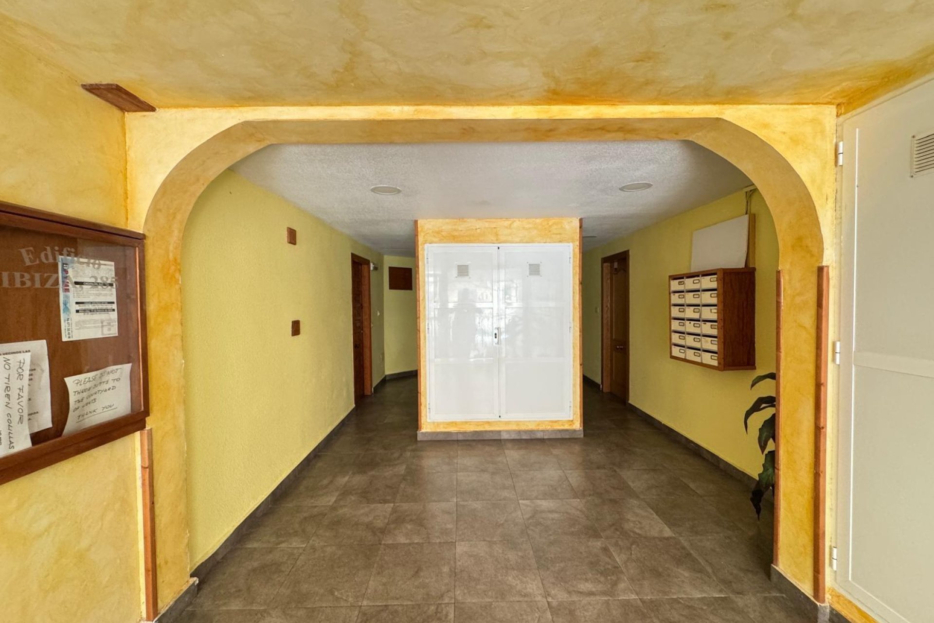 Resale - Apartment - Torrevieja - Centro