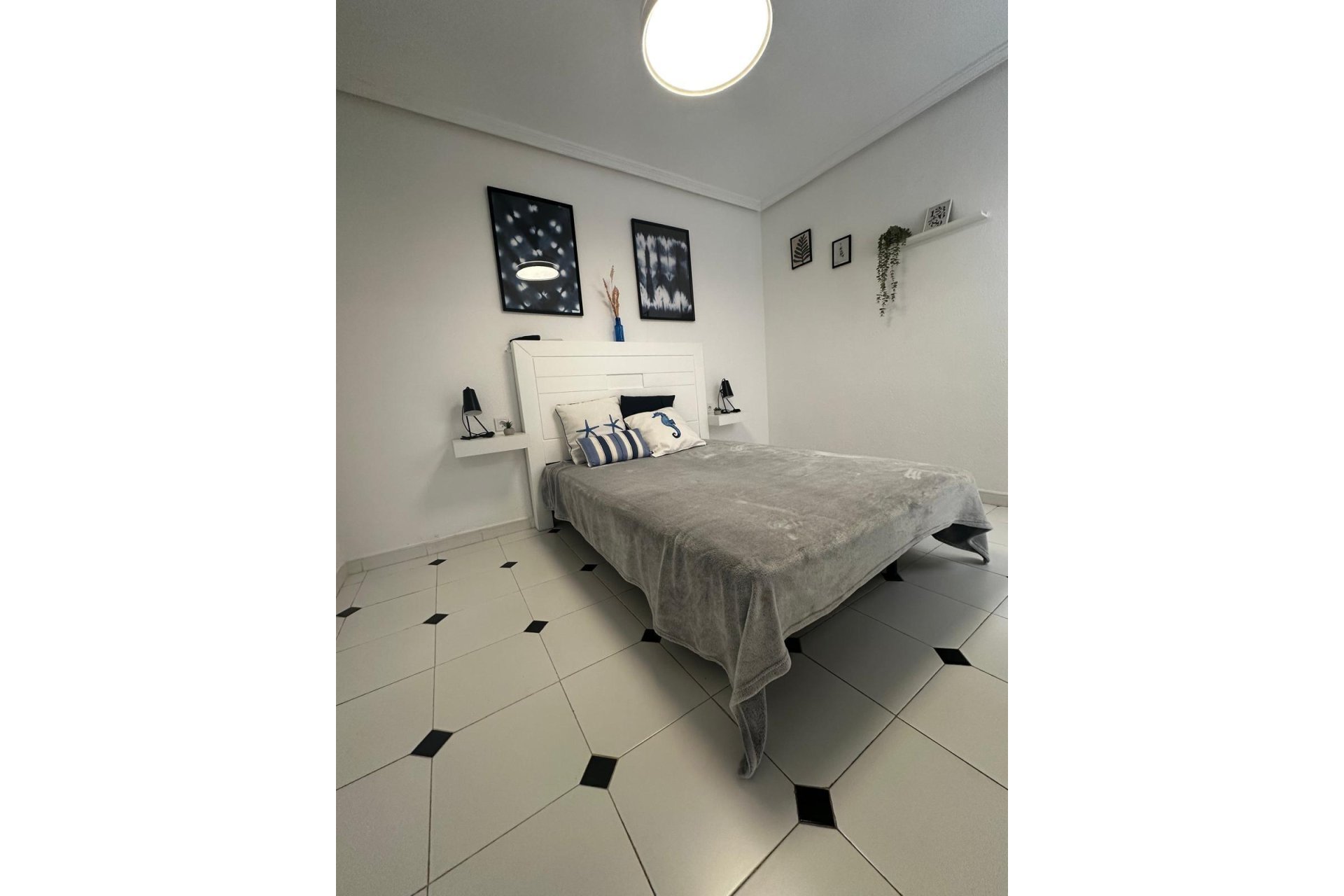 Resale - Apartment - Torrevieja - Centro