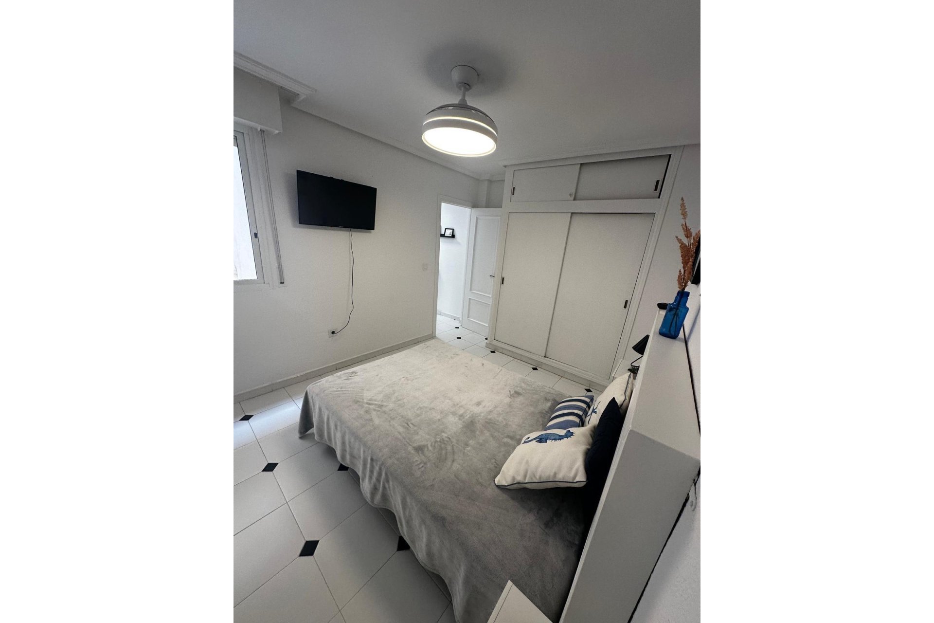 Resale - Apartment - Torrevieja - Centro