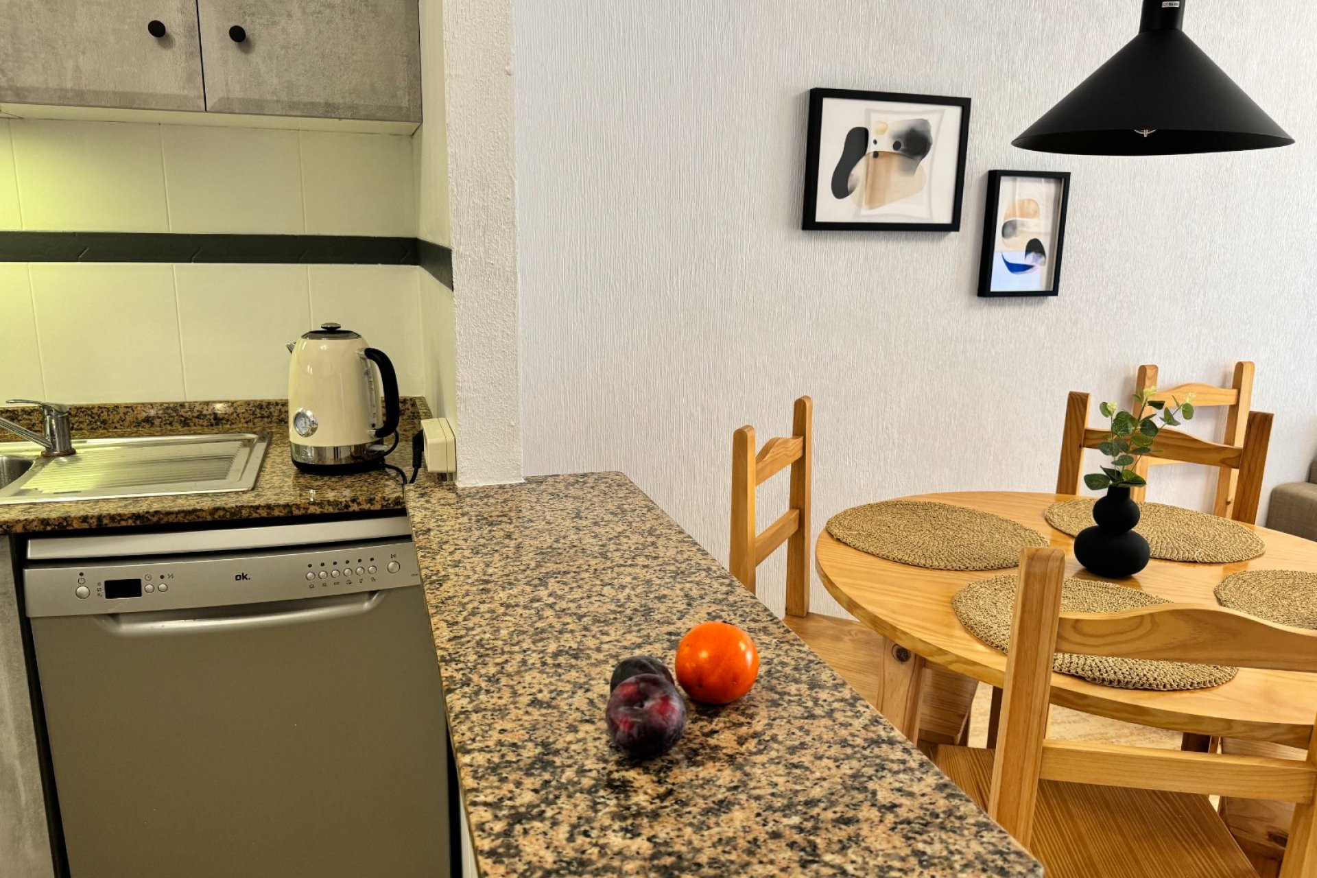 Resale - Apartment - Torrevieja - Centro