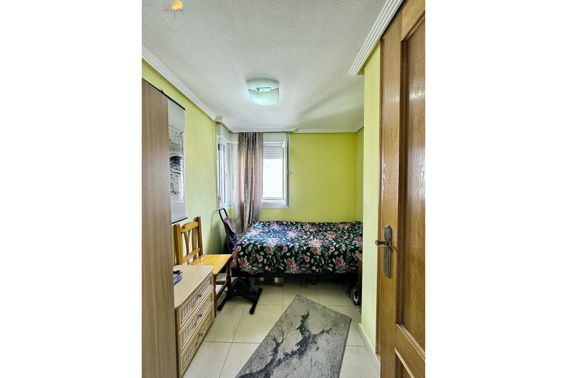 Resale - Apartment - Torrevieja - Centro