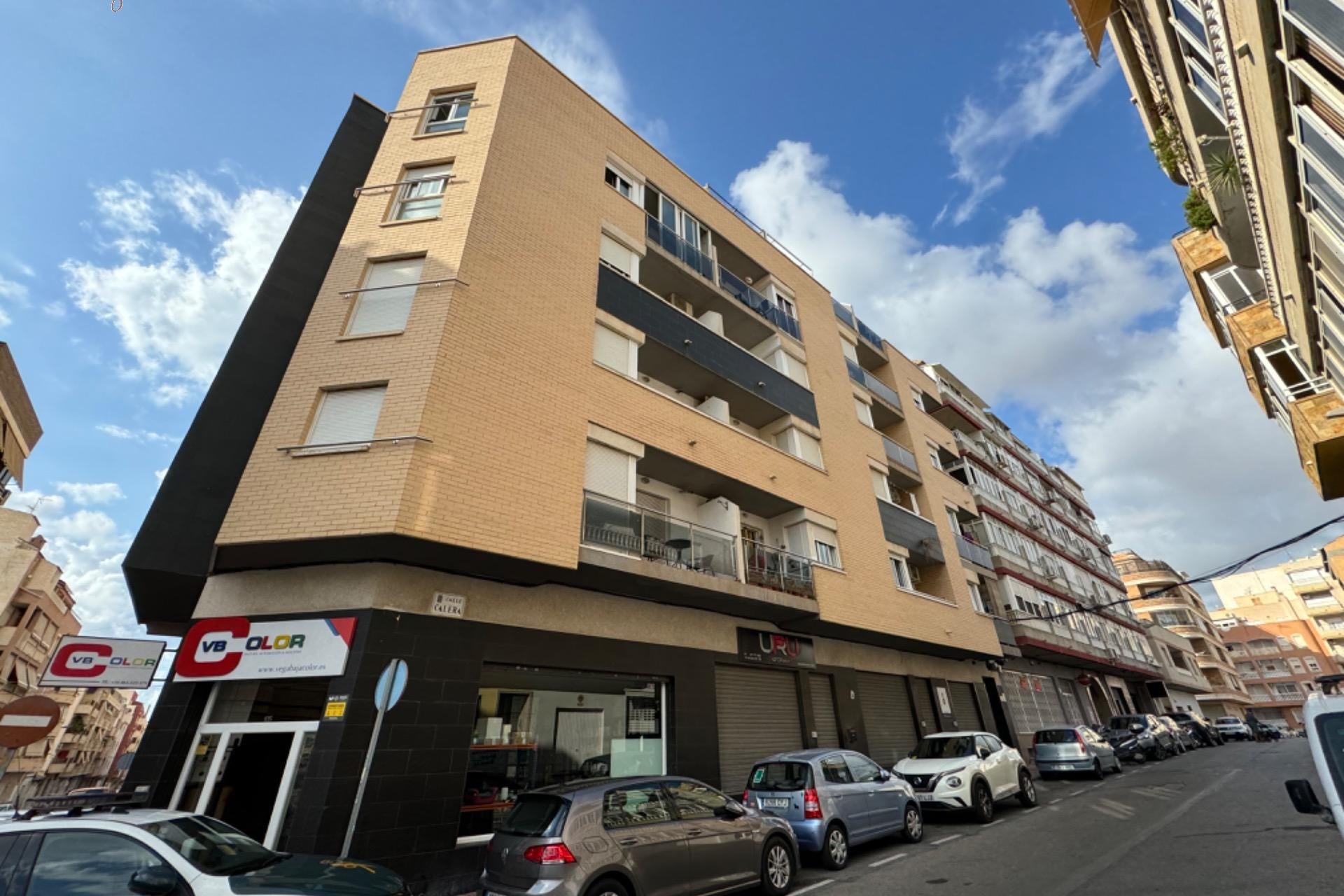 Resale - Apartment - Torrevieja - Centro