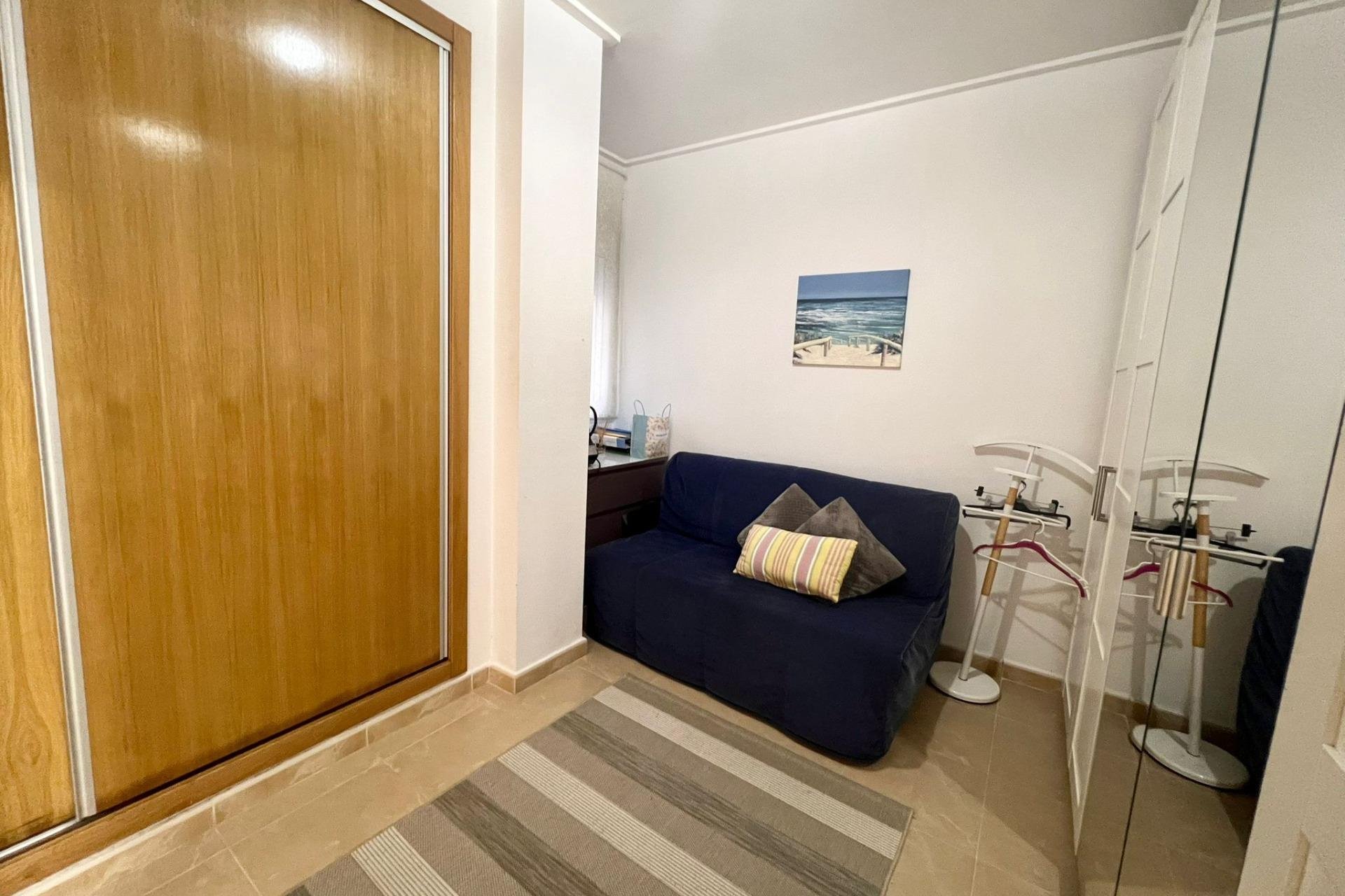 Resale - Apartment - Torrevieja - Centro