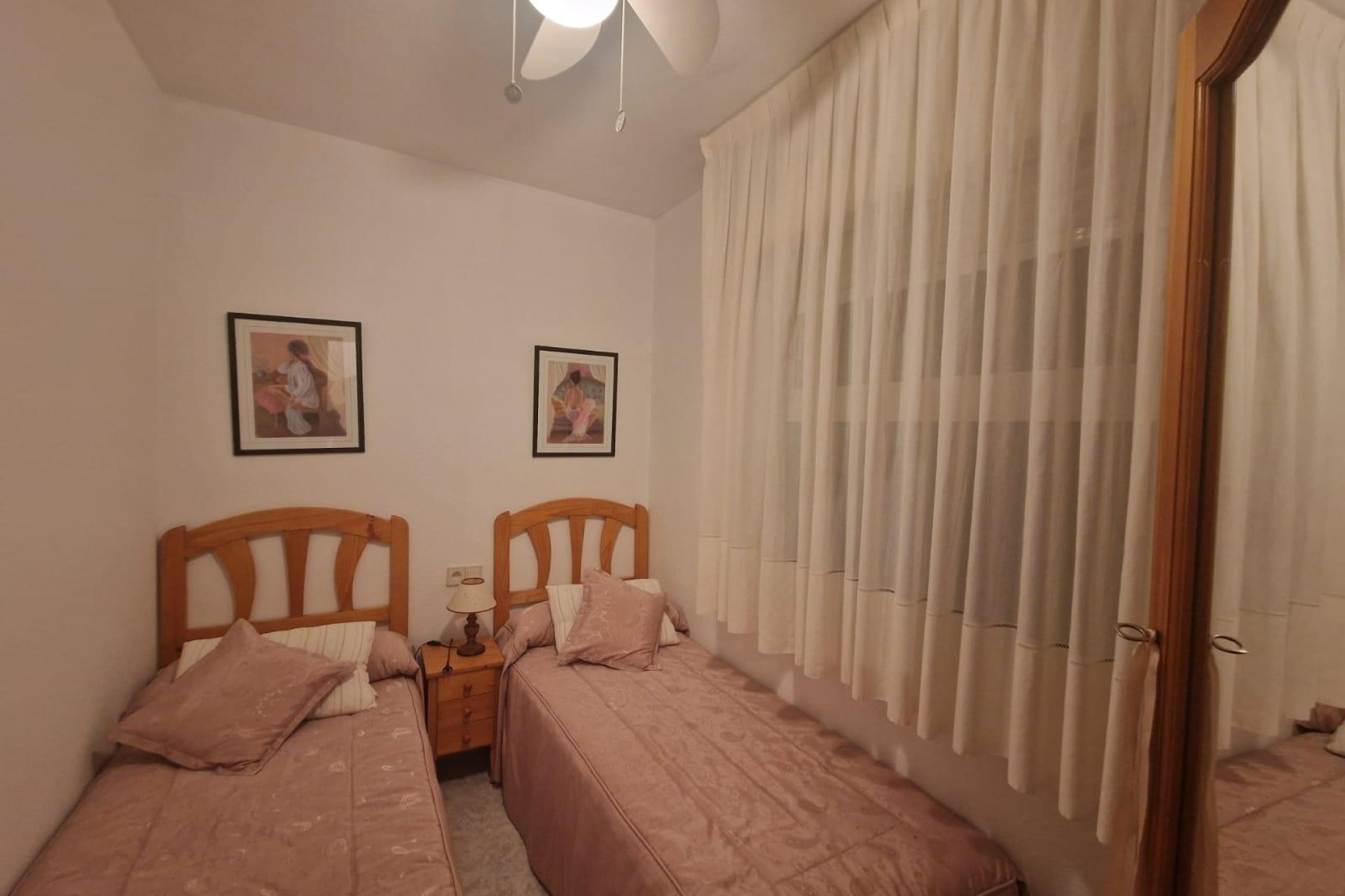 Resale - Apartment - Torrevieja - Centro