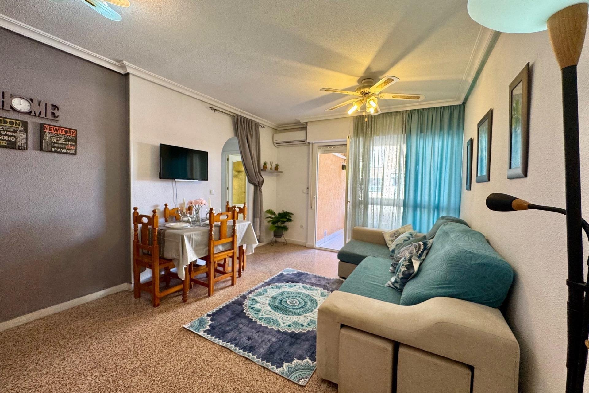 Resale - Apartment - Torrevieja - Curva del Palangre