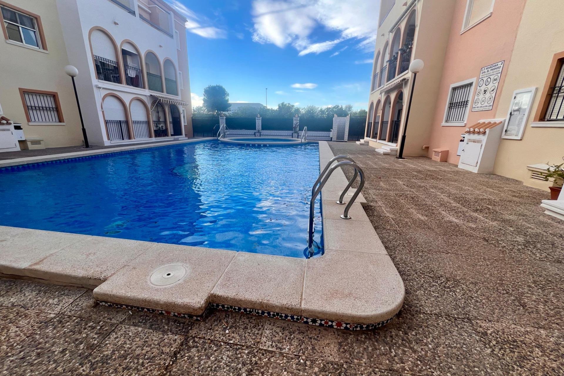 Resale - Apartment - Torrevieja - El Acequión - Los Náufragos
