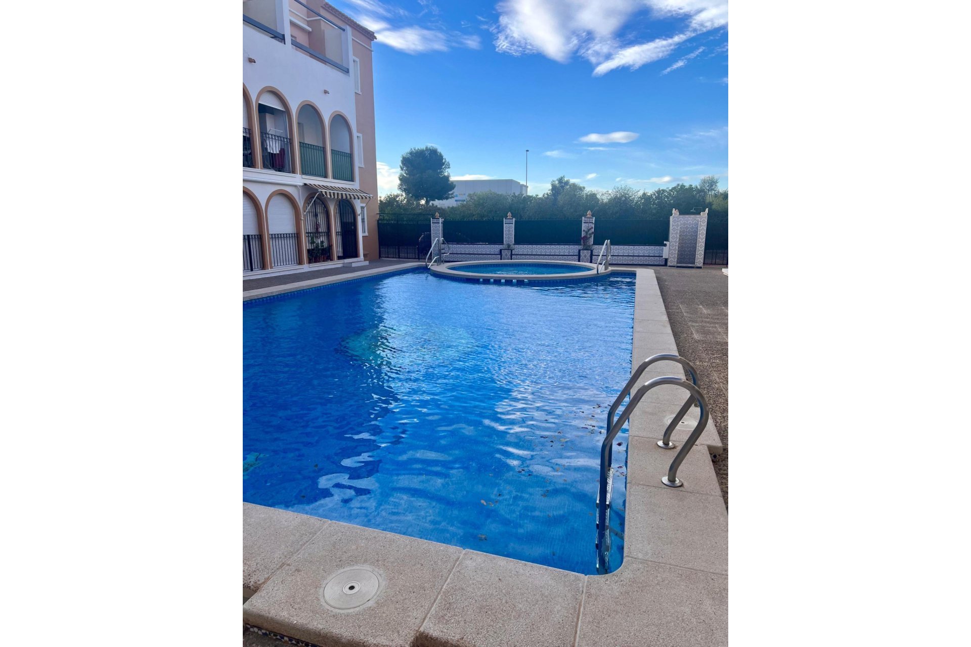 Resale - Apartment - Torrevieja - El Acequión - Los Náufragos