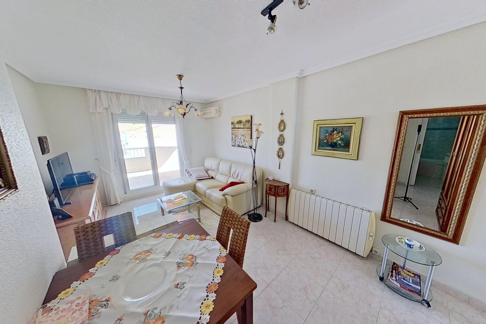 Resale - Apartment - Torrevieja - Eliseos playa