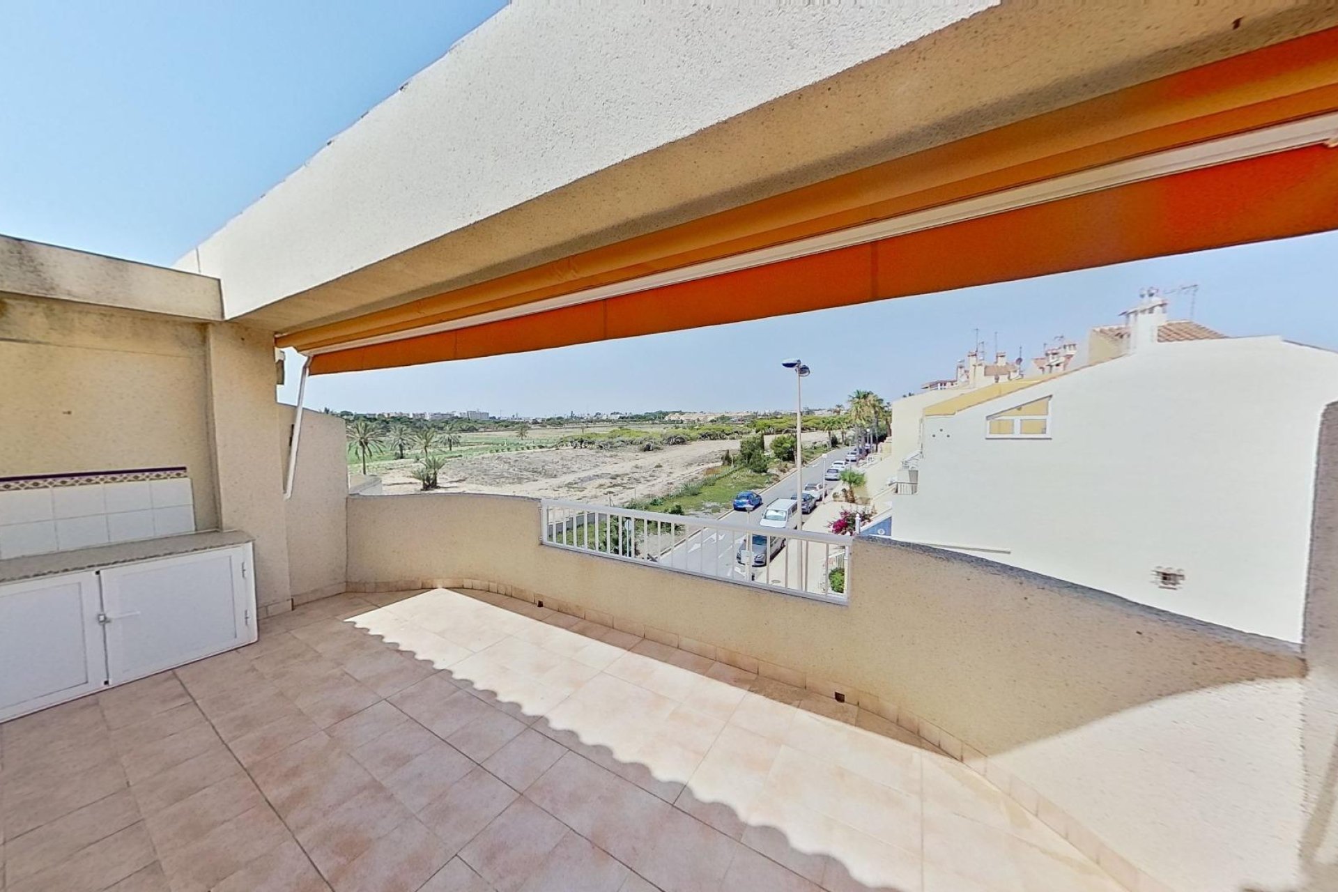 Resale - Apartment - Torrevieja - Eliseos playa