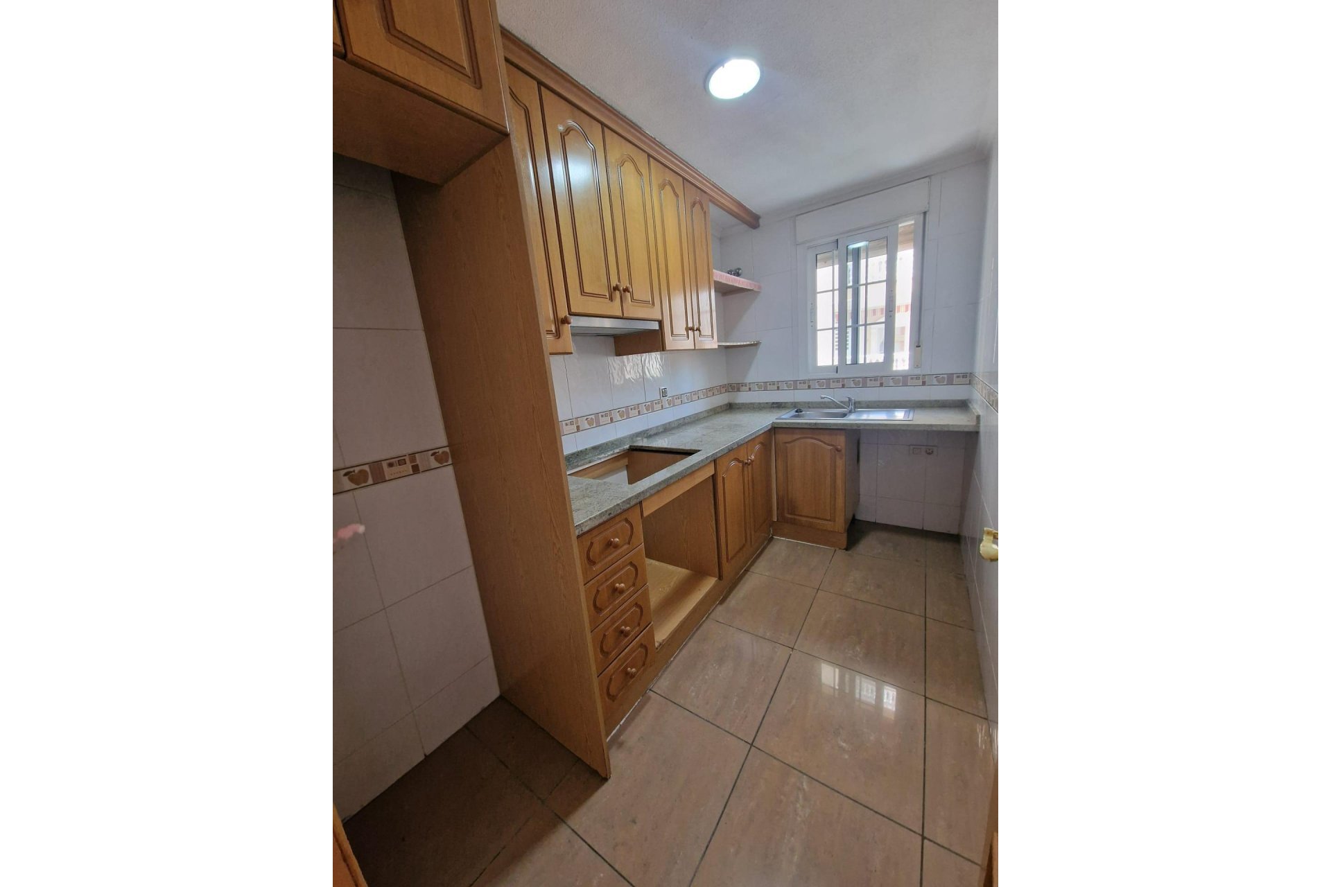 Resale - Apartment - Torrevieja - Estacion de autobuses