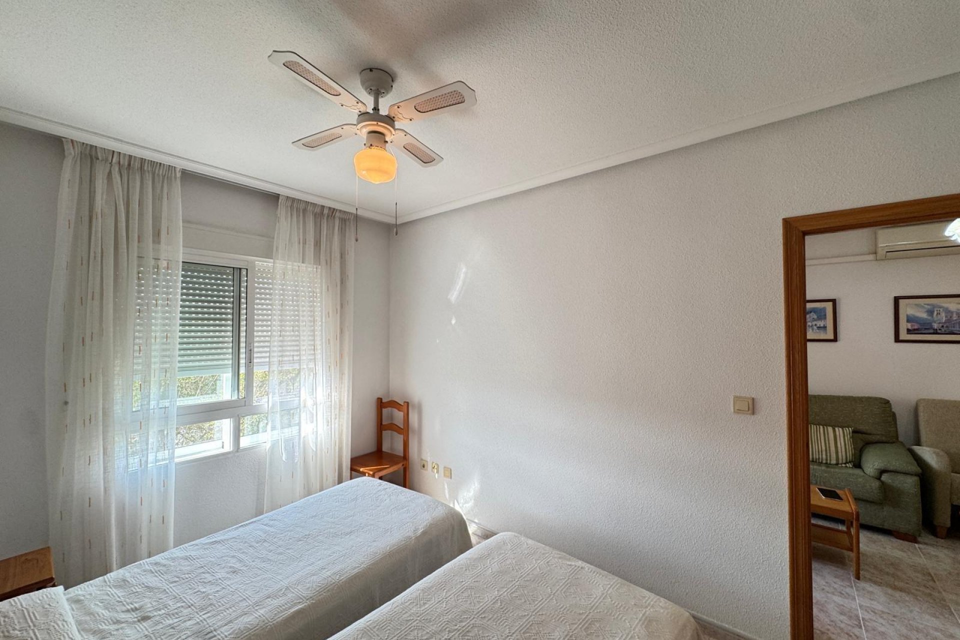 Resale - Apartment - Torrevieja - Estacion de autobuses