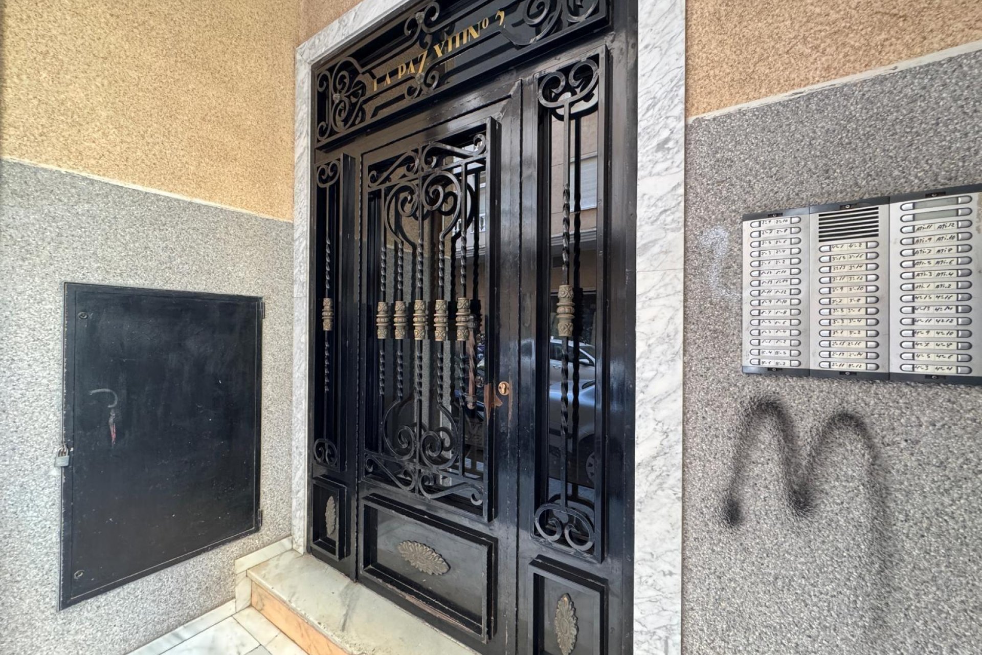 Resale - Apartment - Torrevieja - Estacion de autobuses