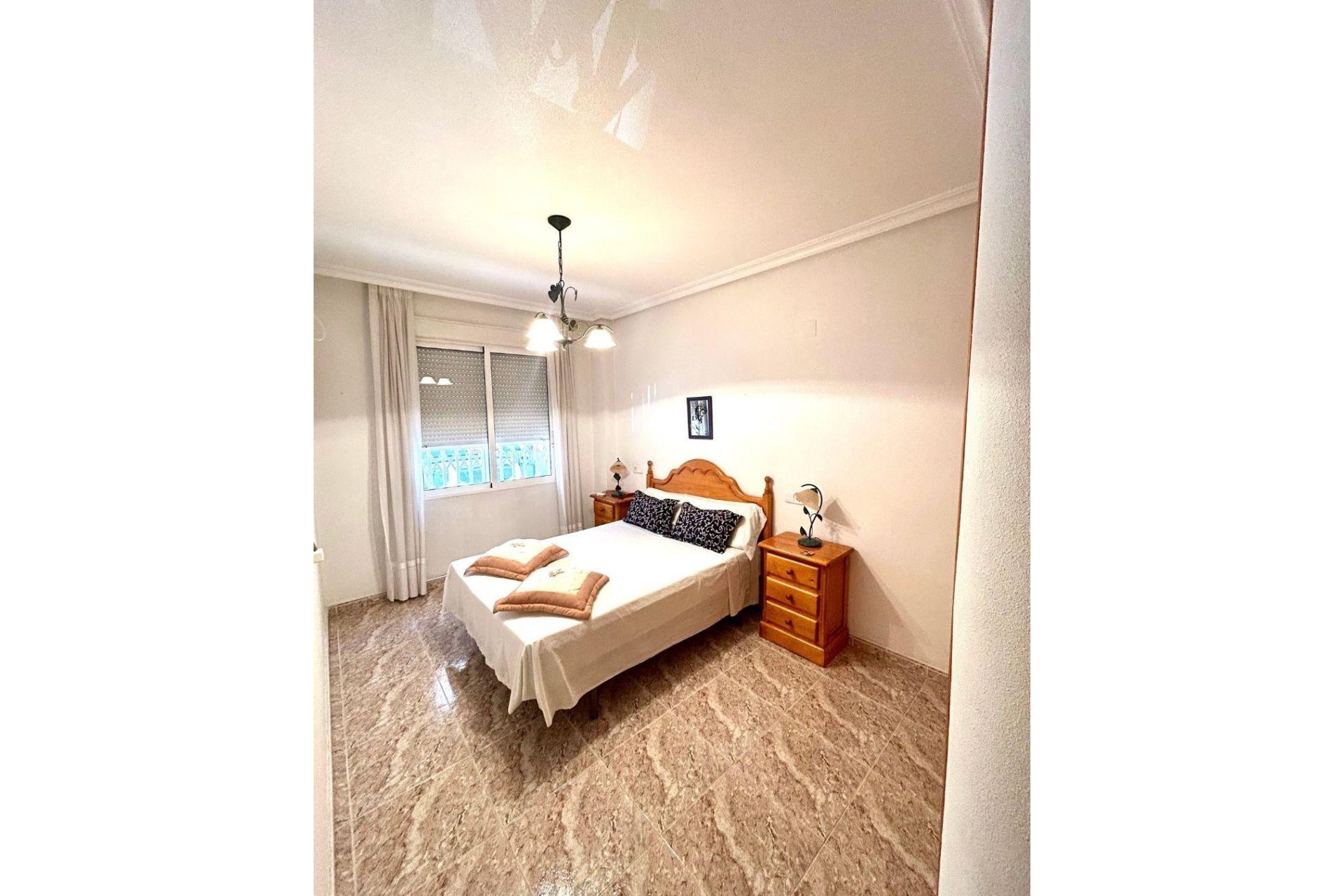 Resale - Apartment - Torrevieja - Estacion de autobuses