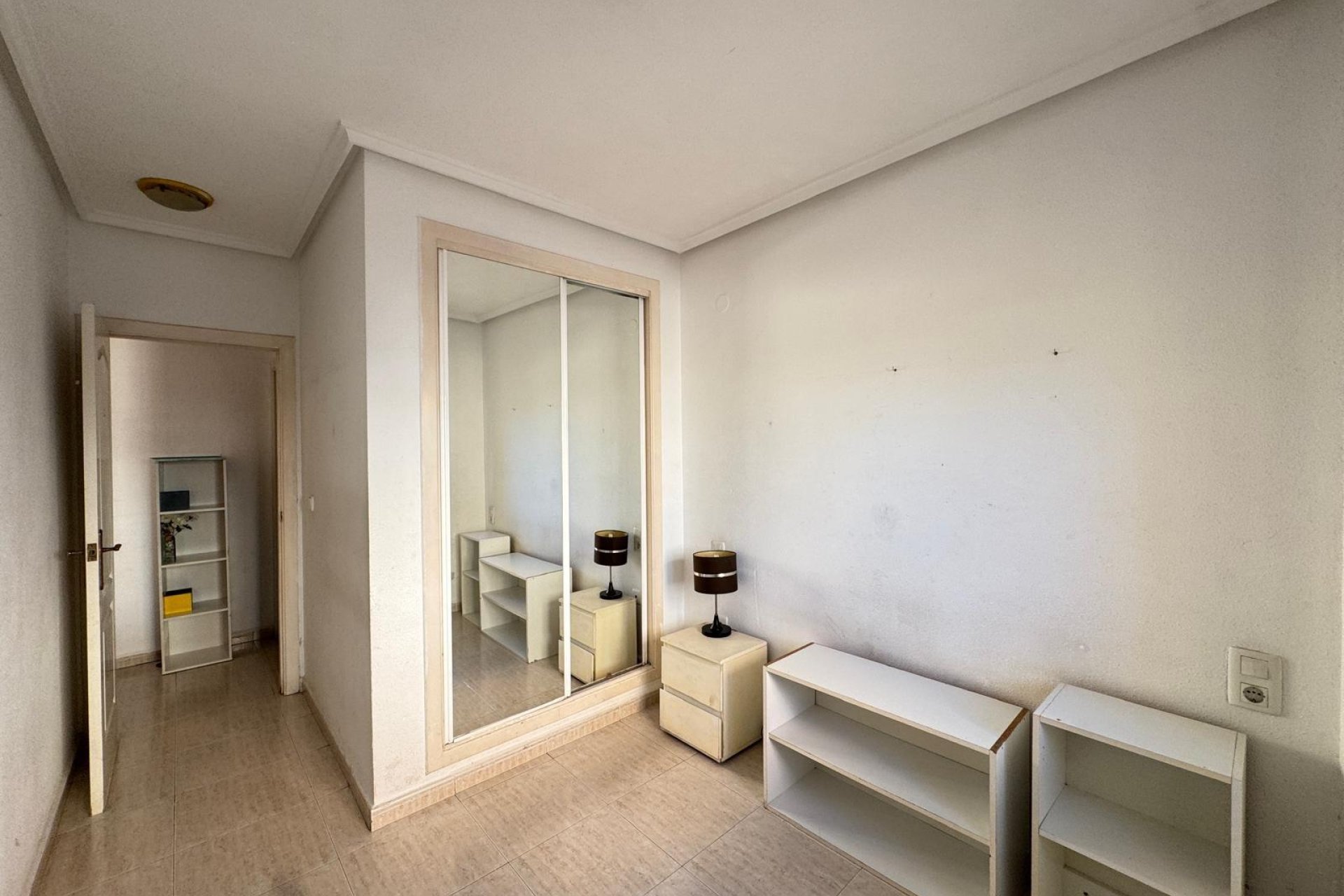 Resale - Apartment - Torrevieja - Estacion de autobuses