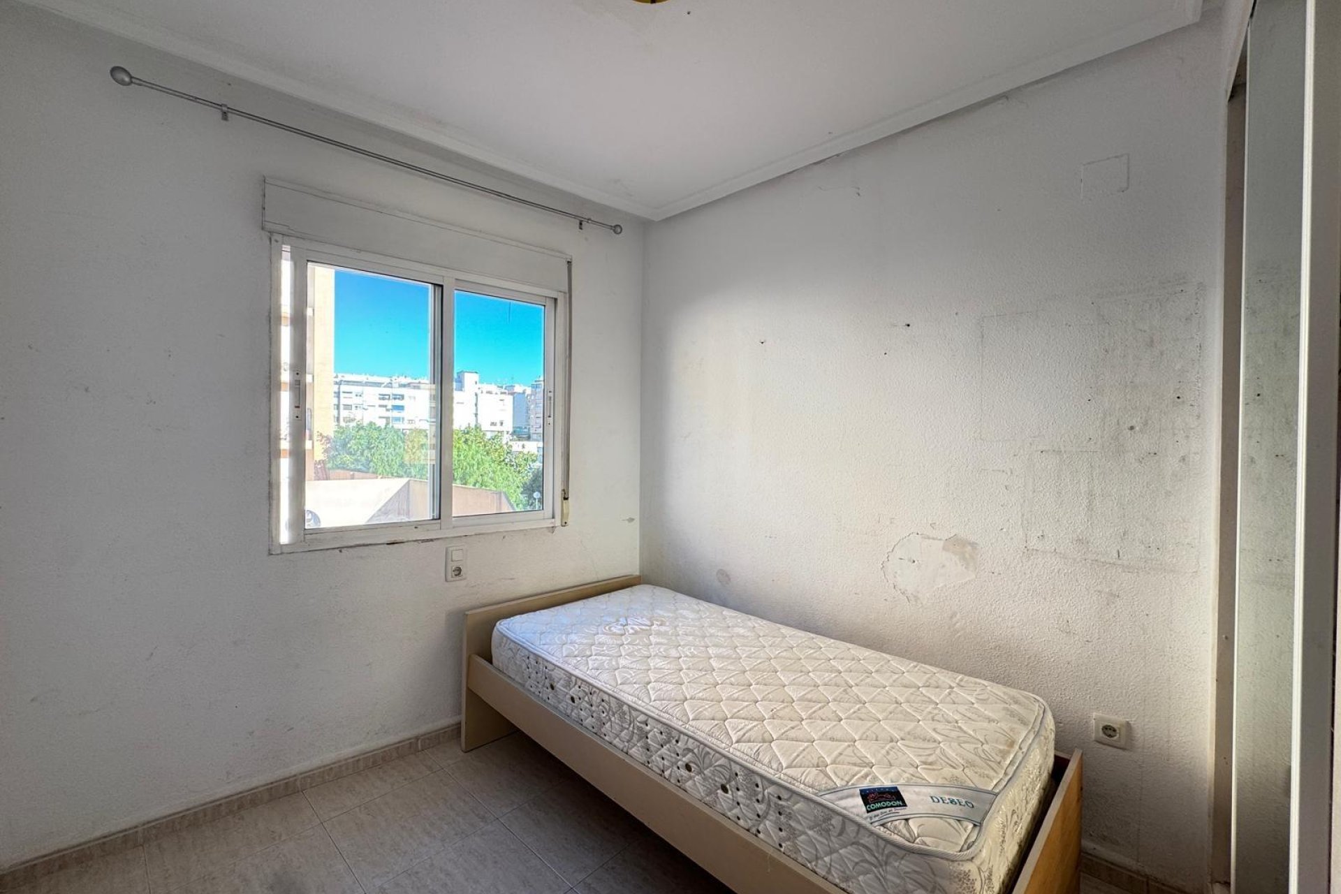 Resale - Apartment - Torrevieja - Estacion de autobuses