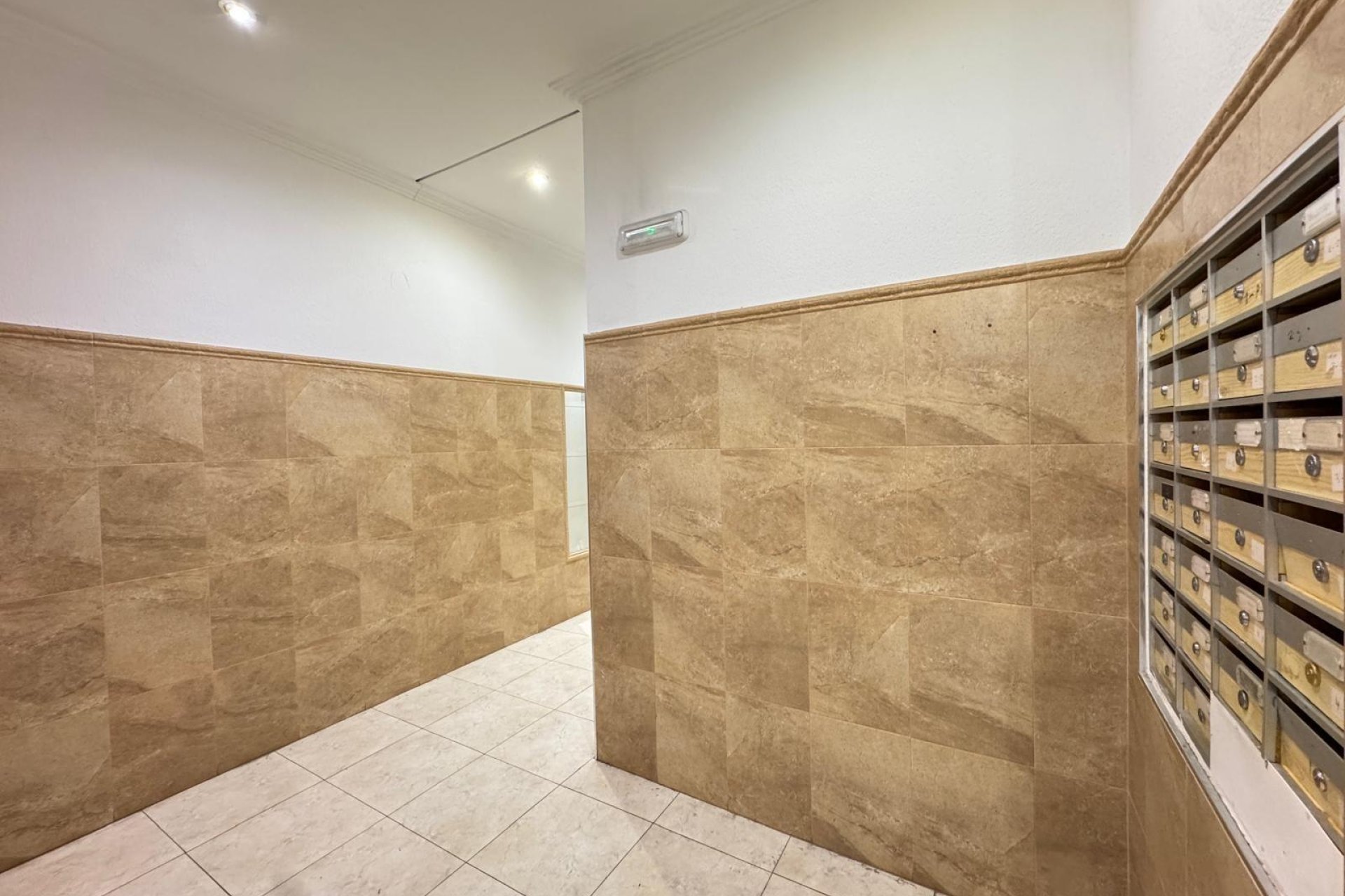 Resale - Apartment - Torrevieja - Estacion de autobuses