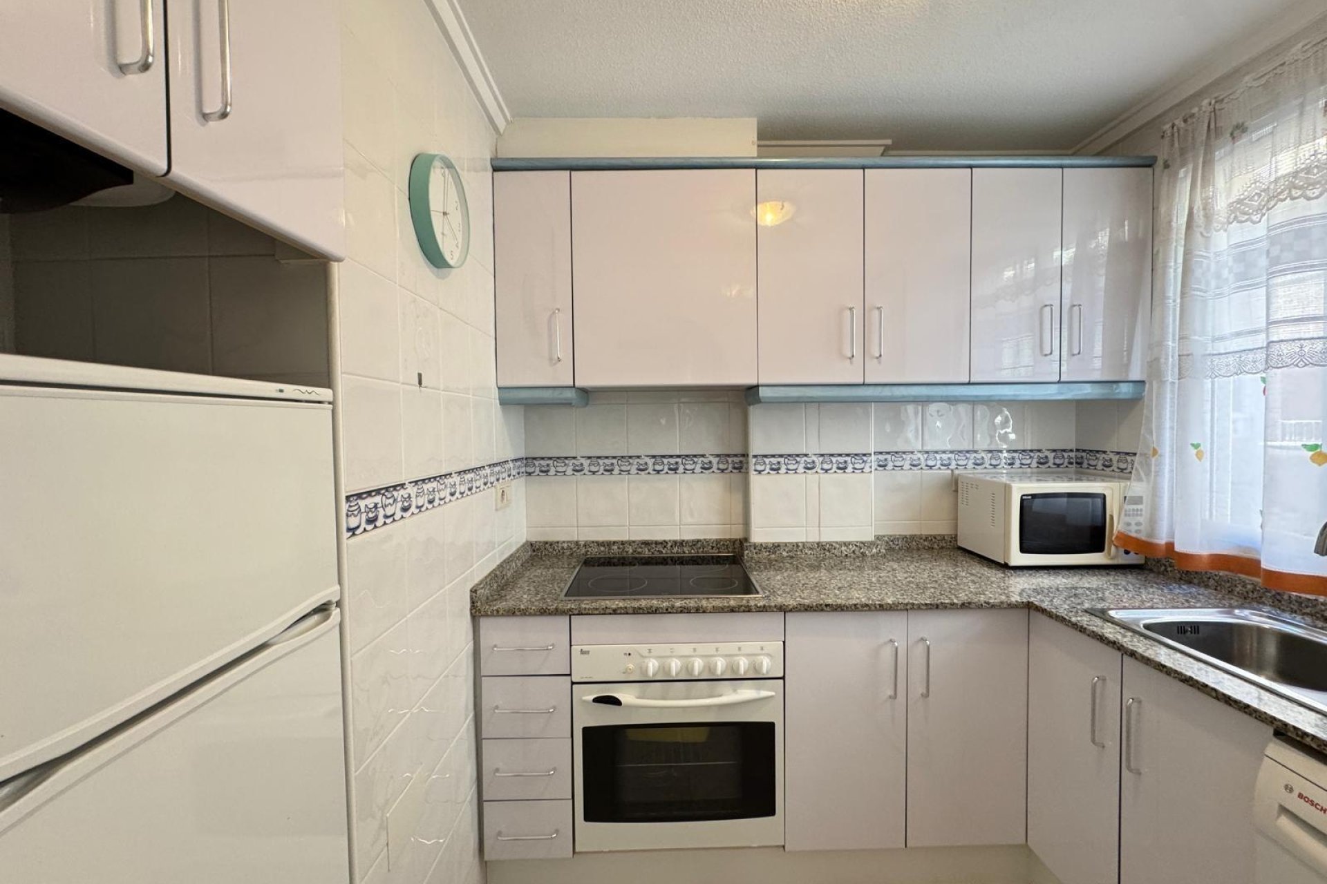 Resale - Apartment - Torrevieja - Estacion de autobuses