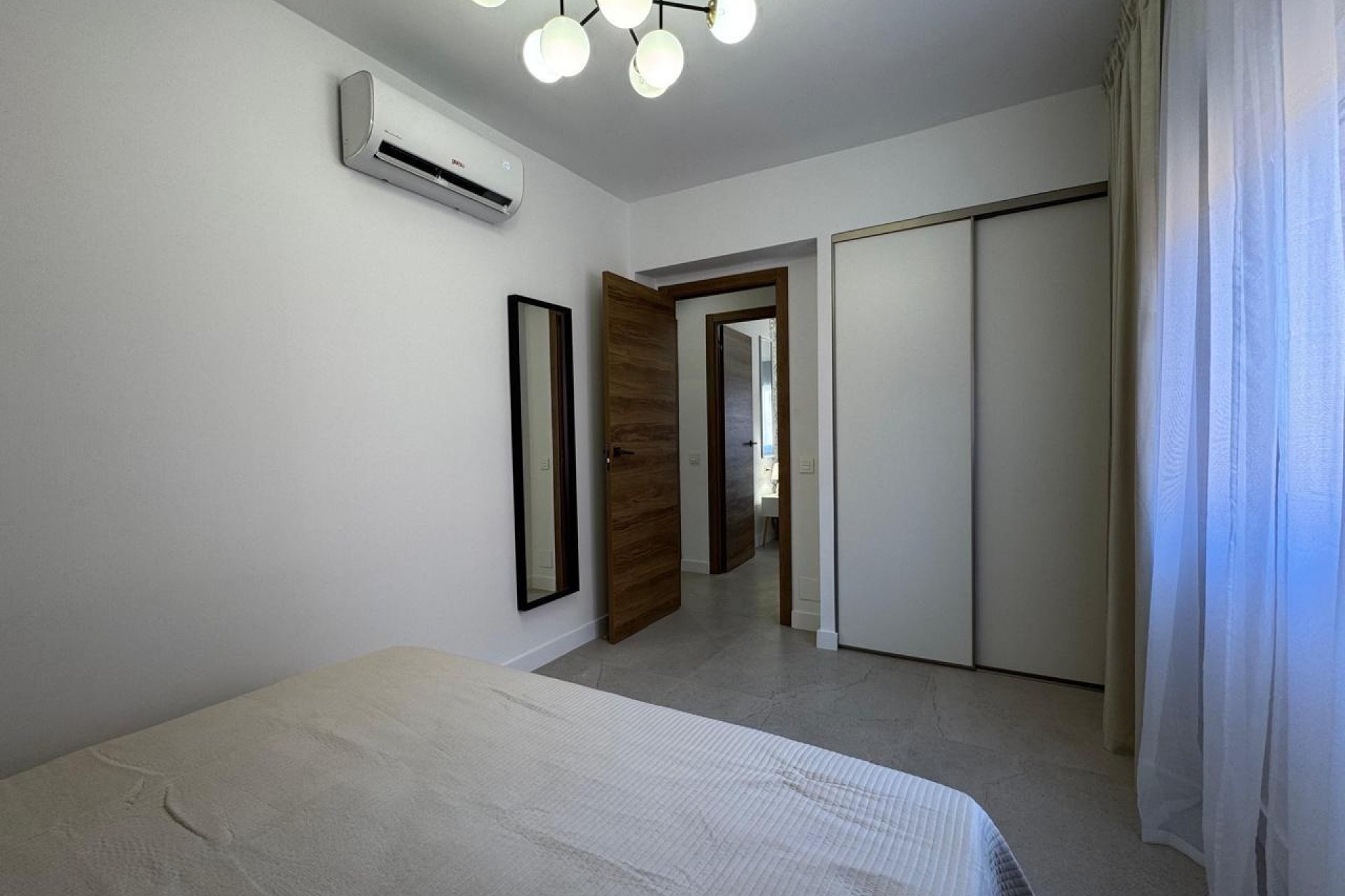 Resale - Apartment - Torrevieja - Estacion de autobuses