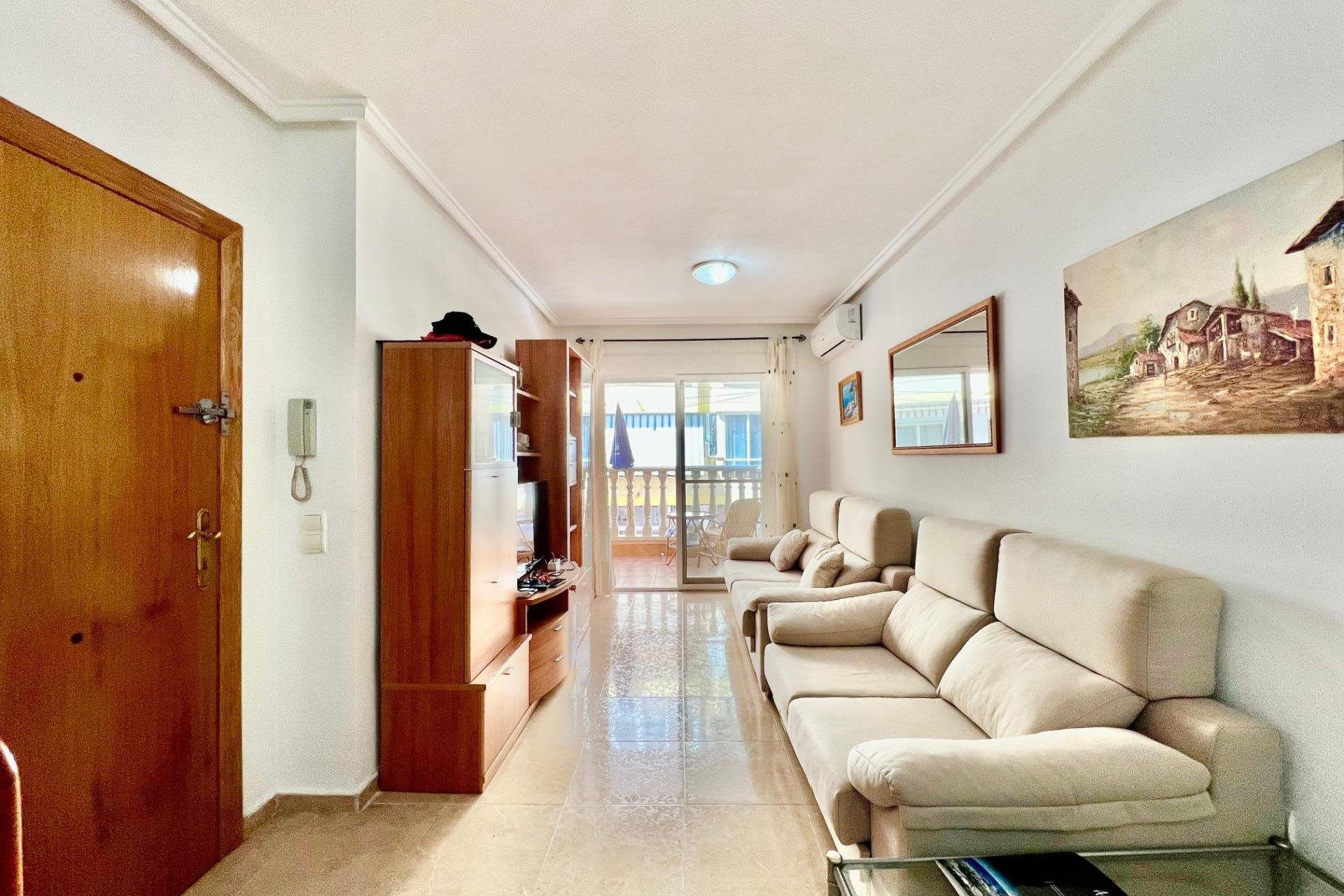 Resale - Apartment - Torrevieja - Habaneras