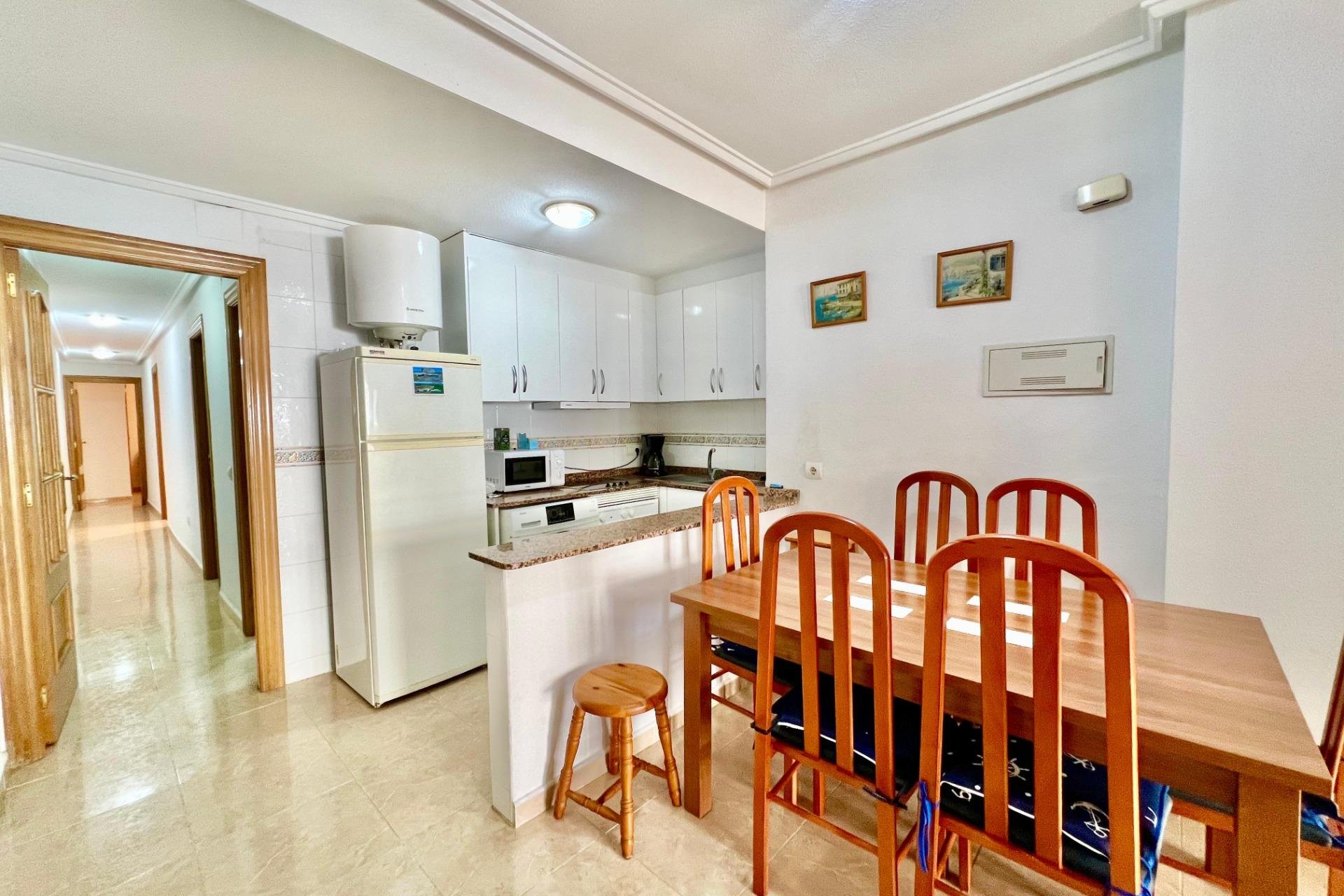 Resale - Apartment - Torrevieja - Habaneras