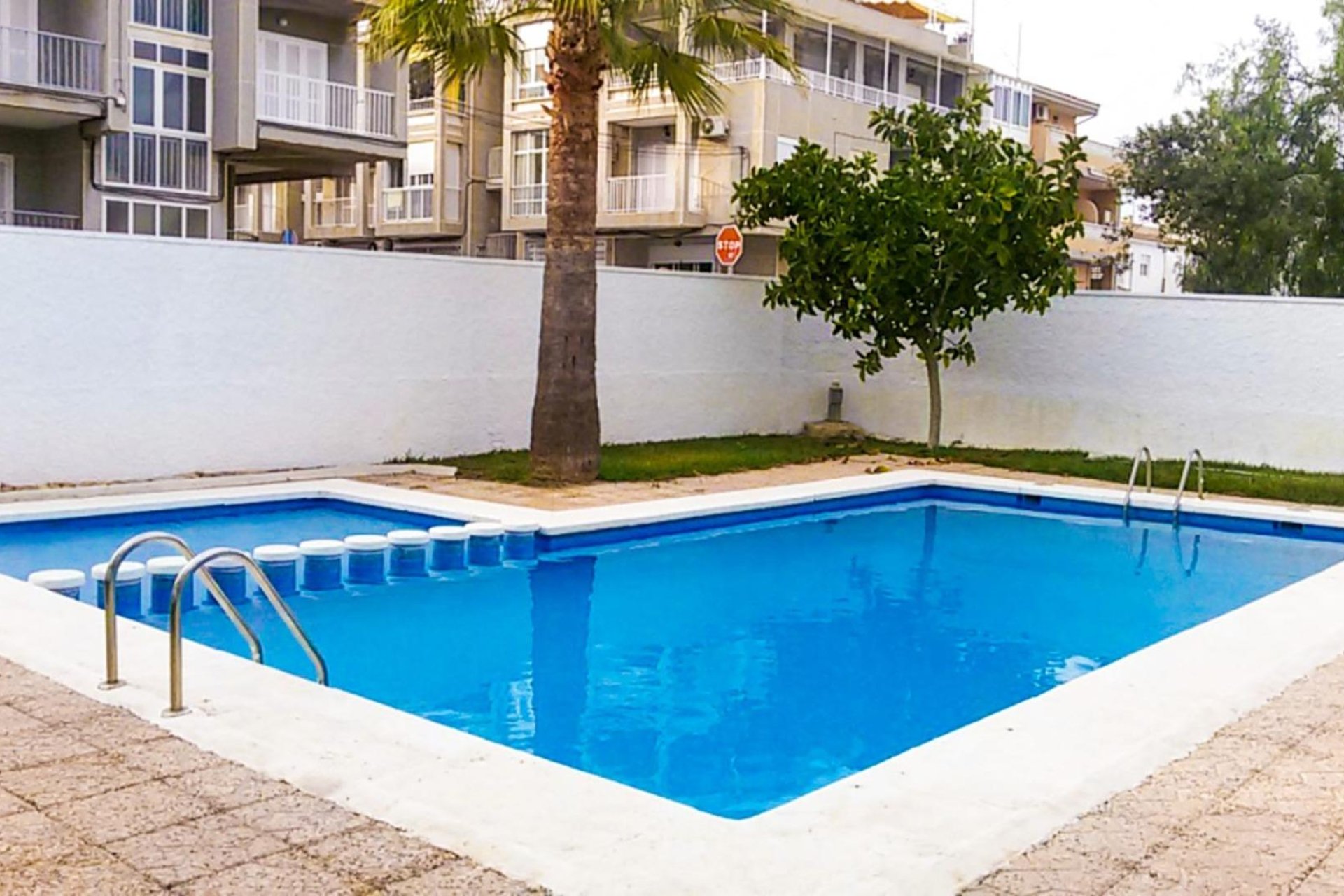 Resale - Apartment - Torrevieja - Habaneras