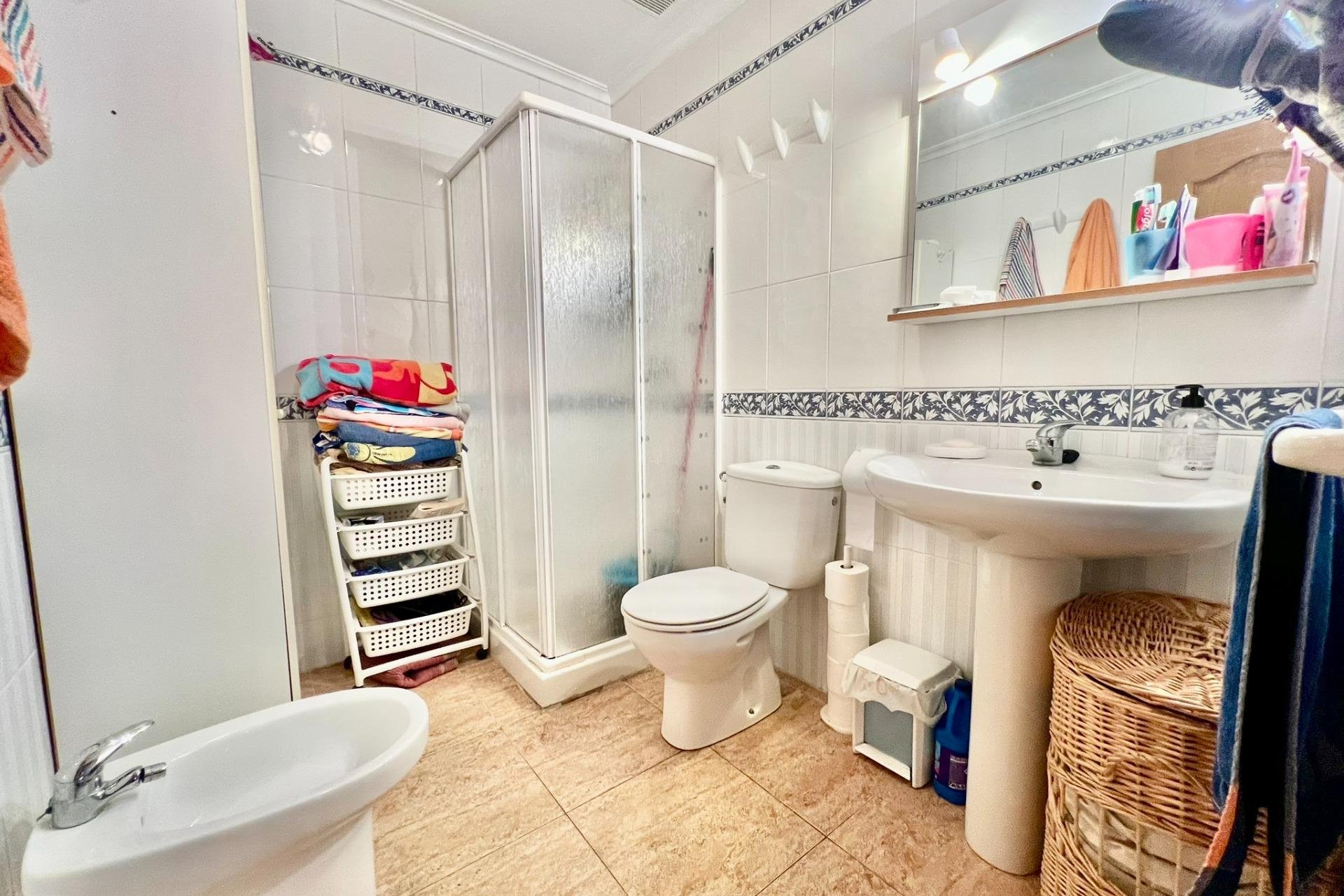 Resale - Apartment - Torrevieja - Habaneras