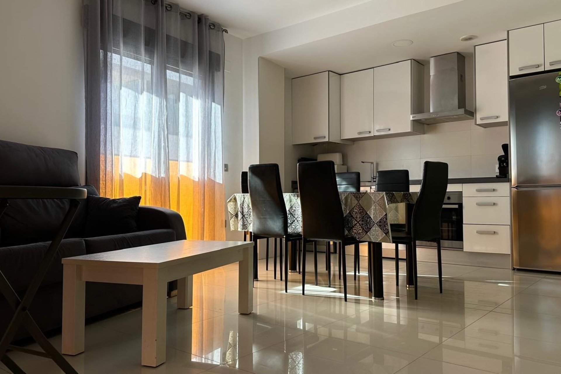 Resale - Apartment - Torrevieja - Habaneras